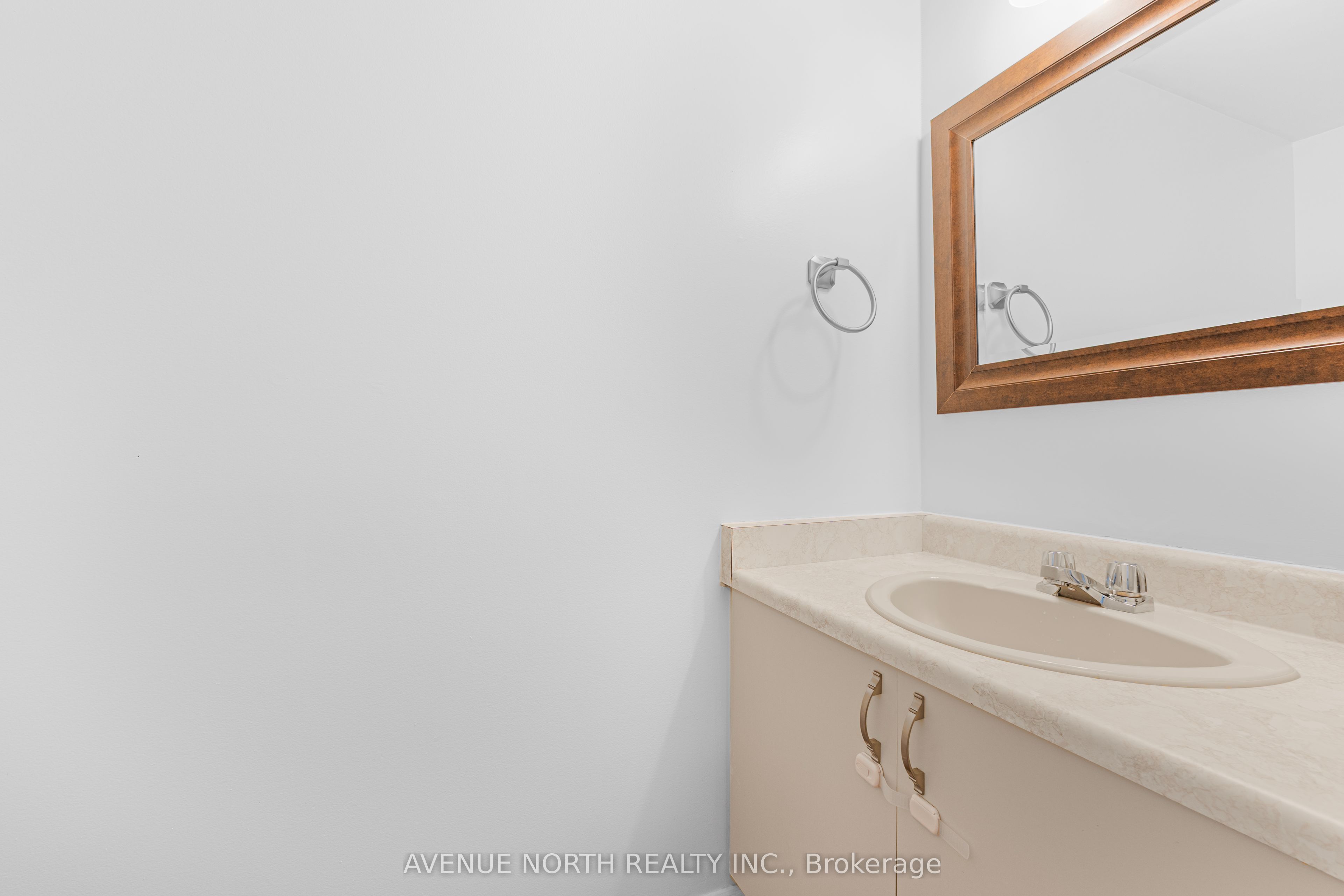 104 Bannerhill Private - Property Photo 5