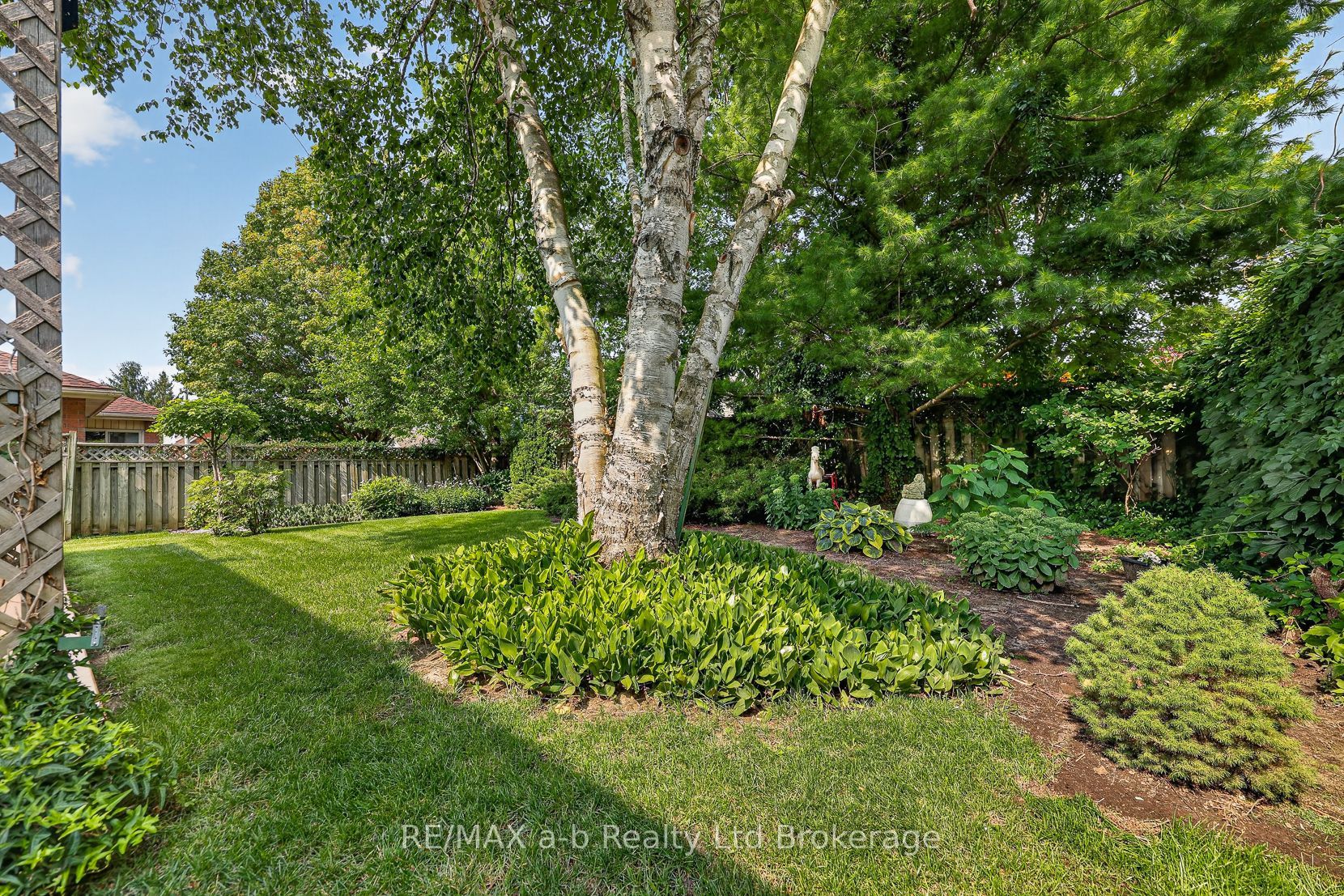 72 Indian Road Property Photo 11
