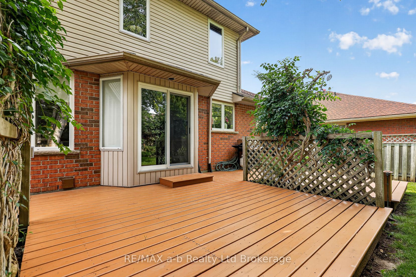 72 Indian Road Property Photo 12