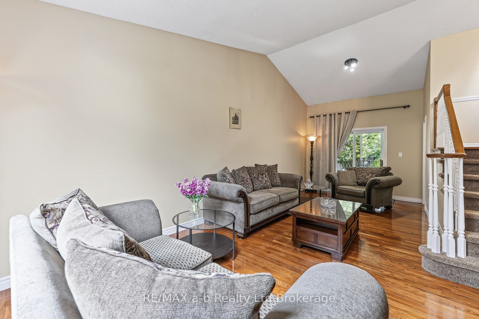 72 Indian Road Property Photo 17