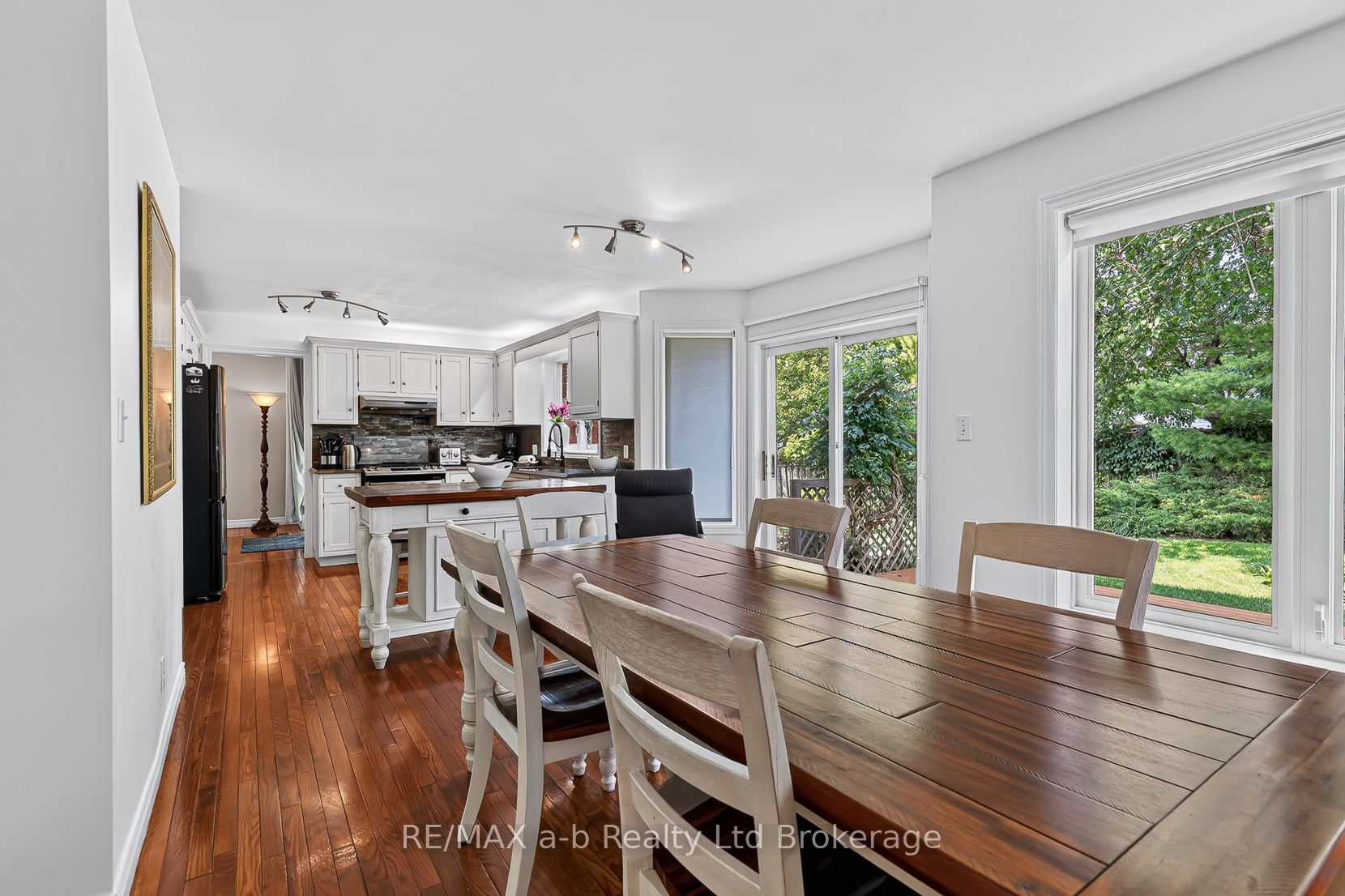 72 Indian Road Property Photo 27