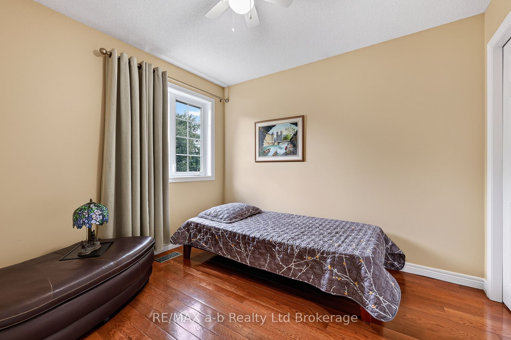 72 Indian Road Property Photo 33