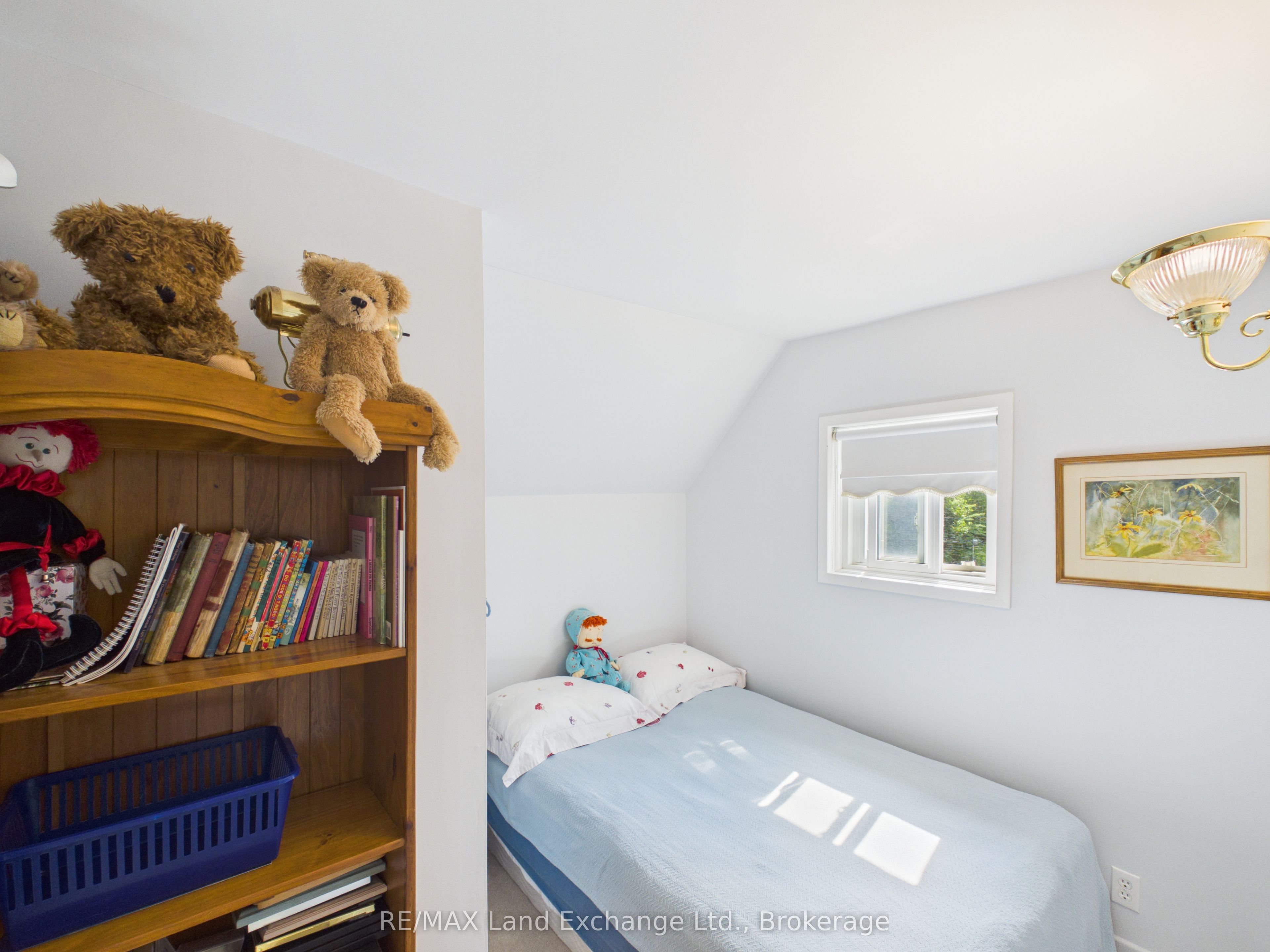 457 N Penetangore Row S Property Photo 15