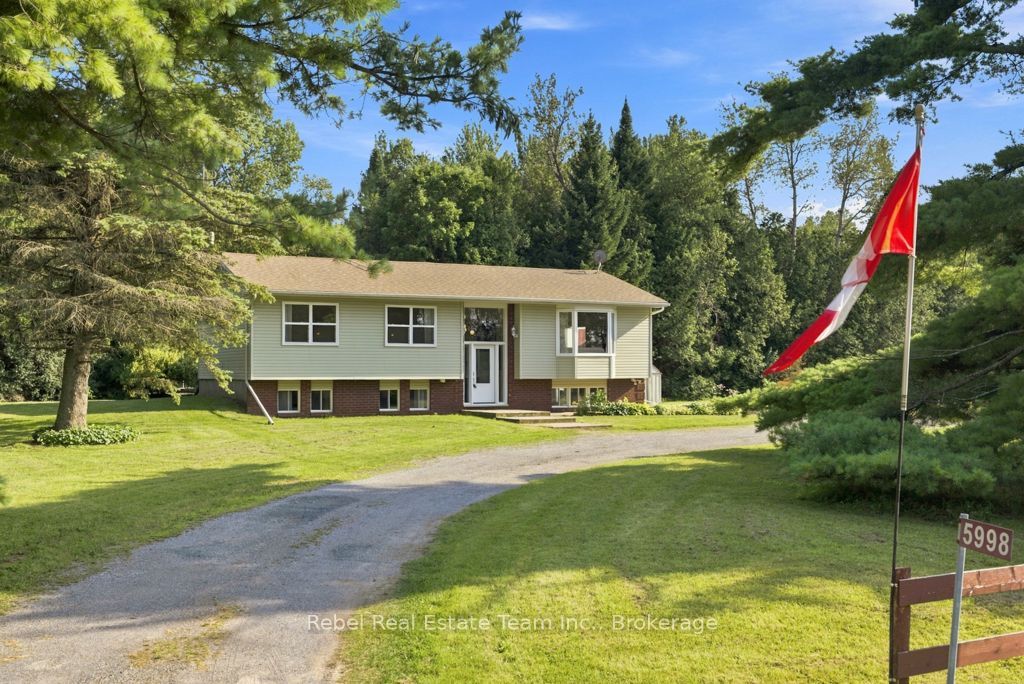 5998 County Rd 65 Property Photo 1