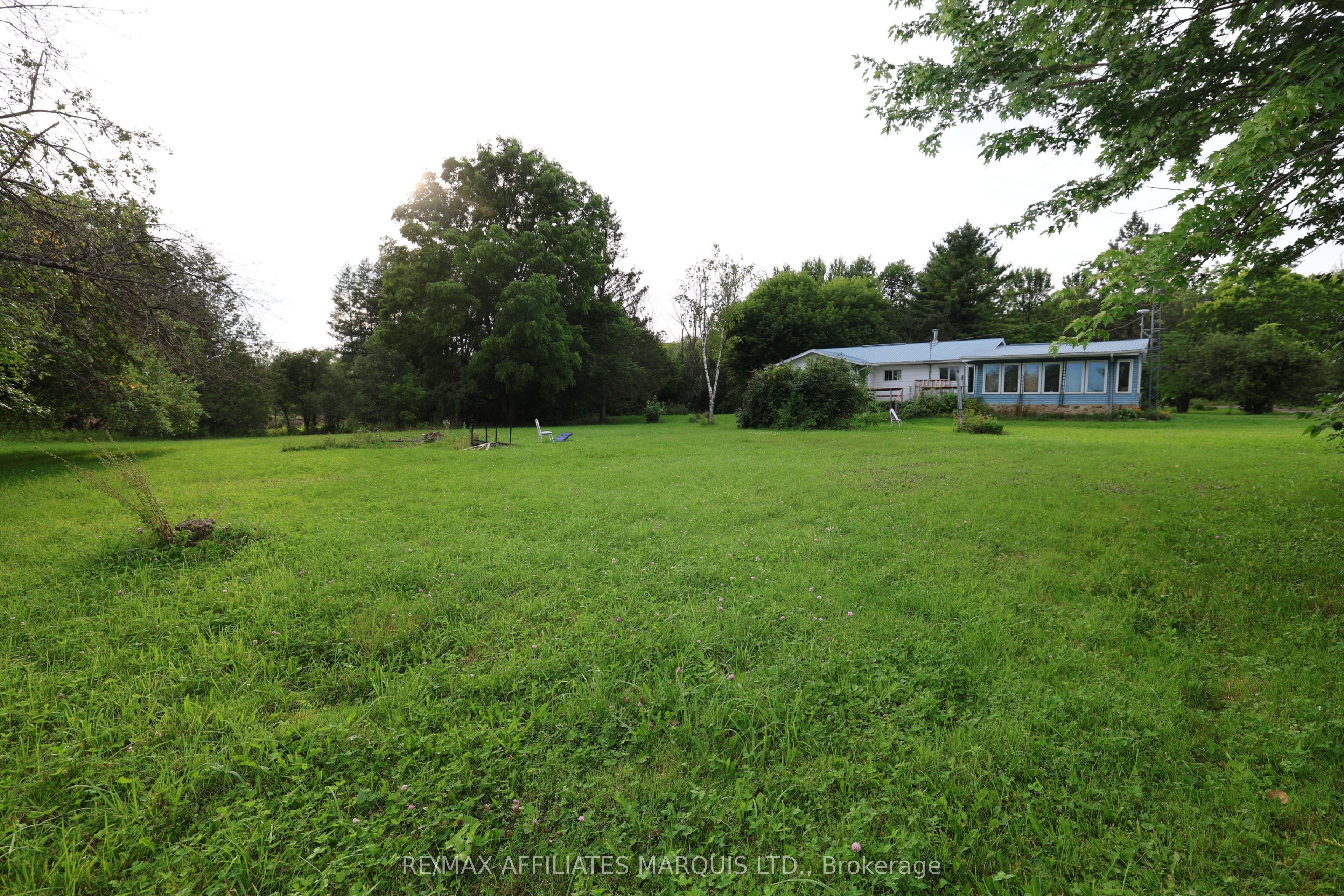 19442 Kenyon Conc 8 Road Property Photo 4