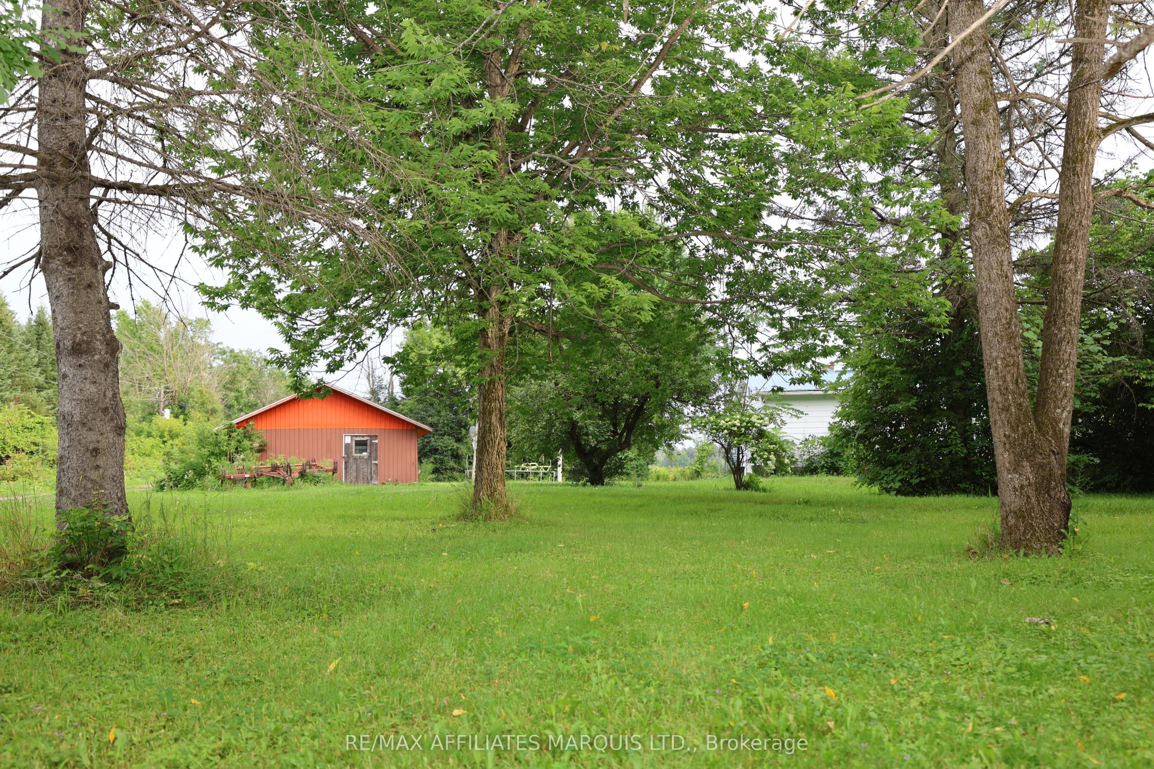 19442 Kenyon Conc 8 Road Property Photo 5