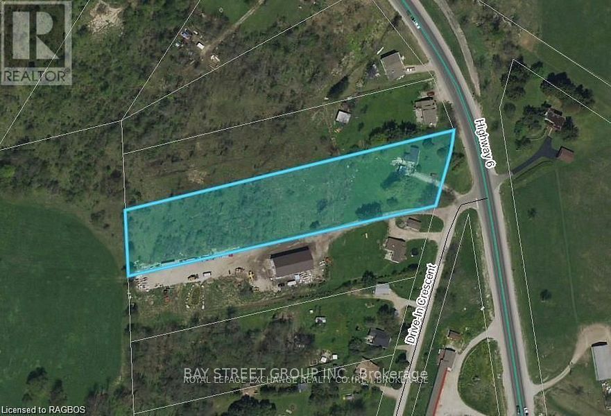 150 Drive-in Crescent Property Photo 1