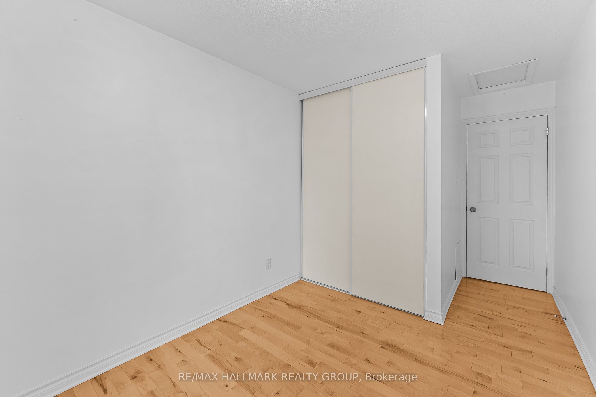 1446 Deavy Way Property Photo 34
