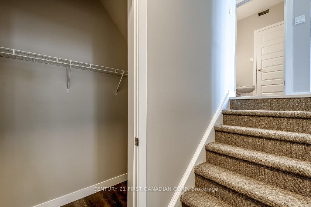 X13665340 Property Photo 25