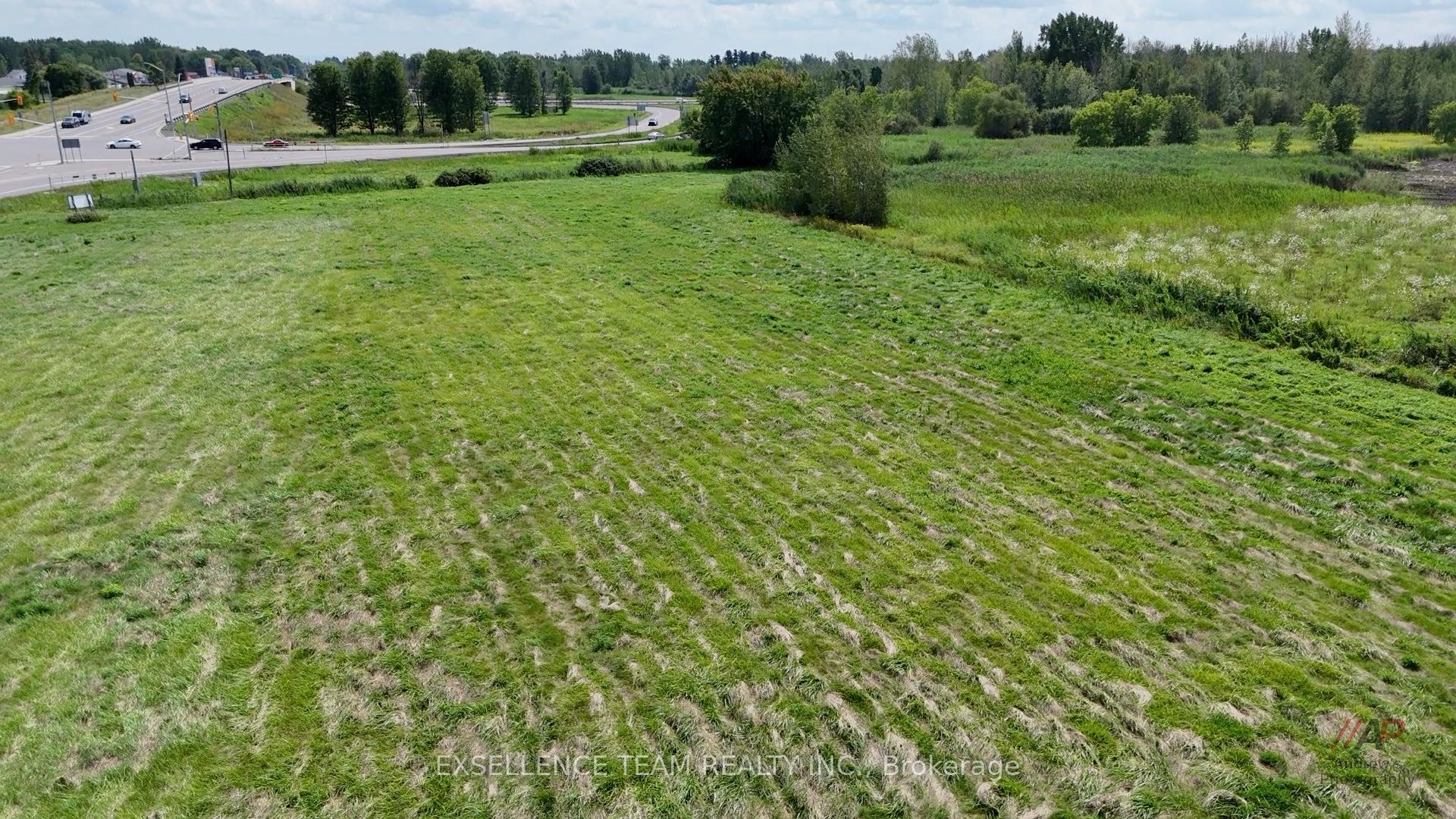 -- South Beech Street Property Photo 14
