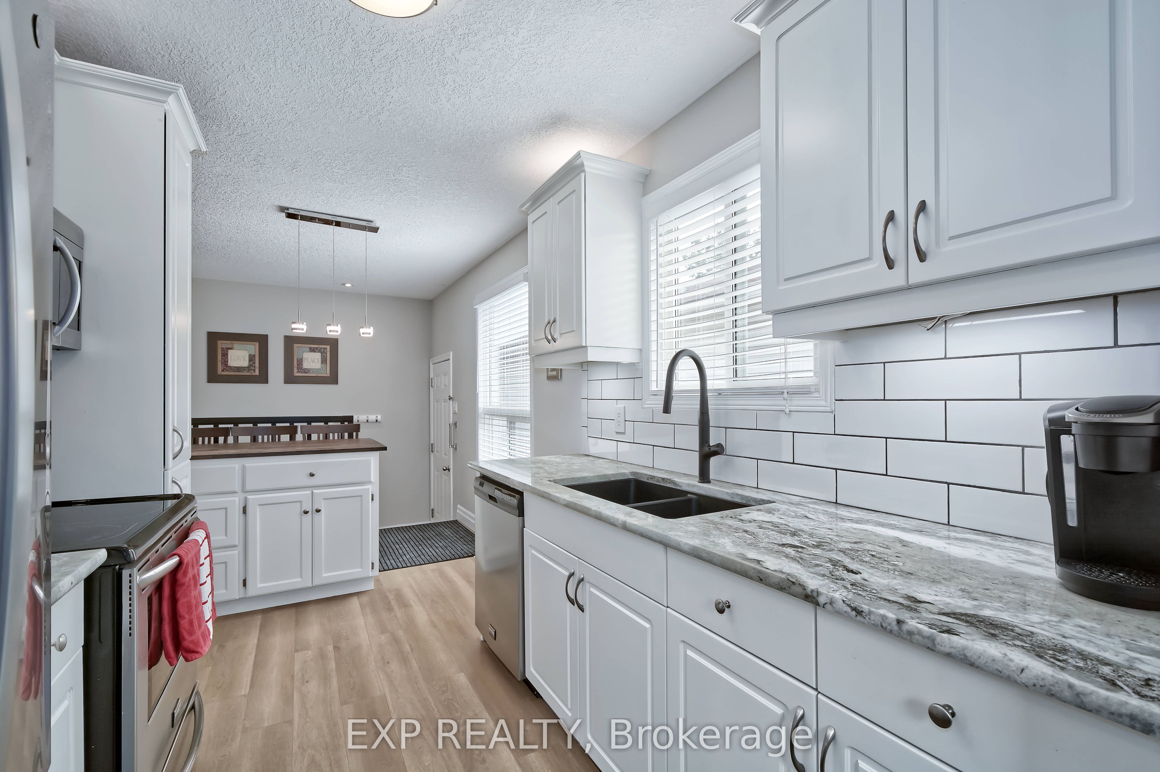 321 Simpson Crescent Property Photo 15