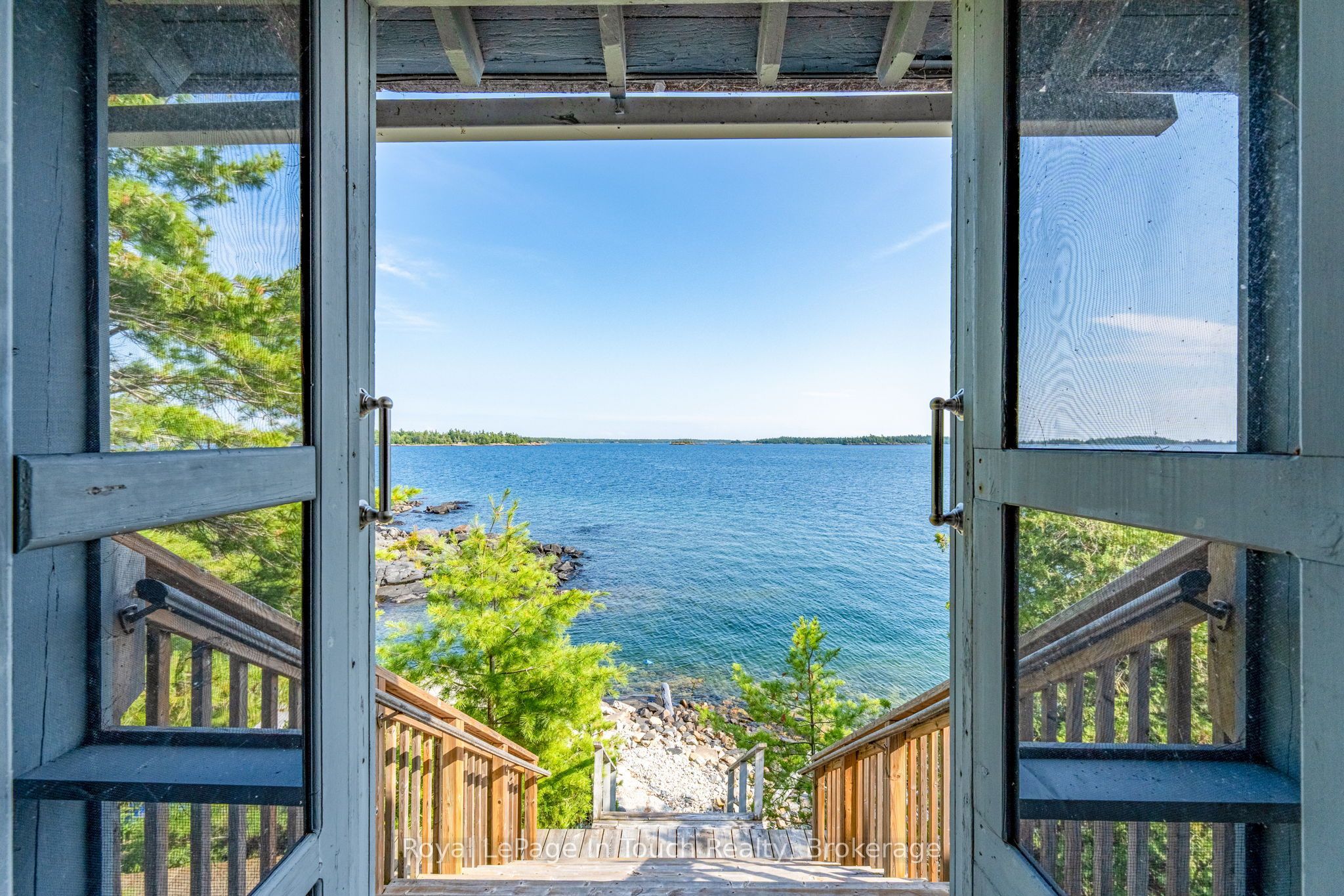 1 B427 Turning Island Property Photo 6