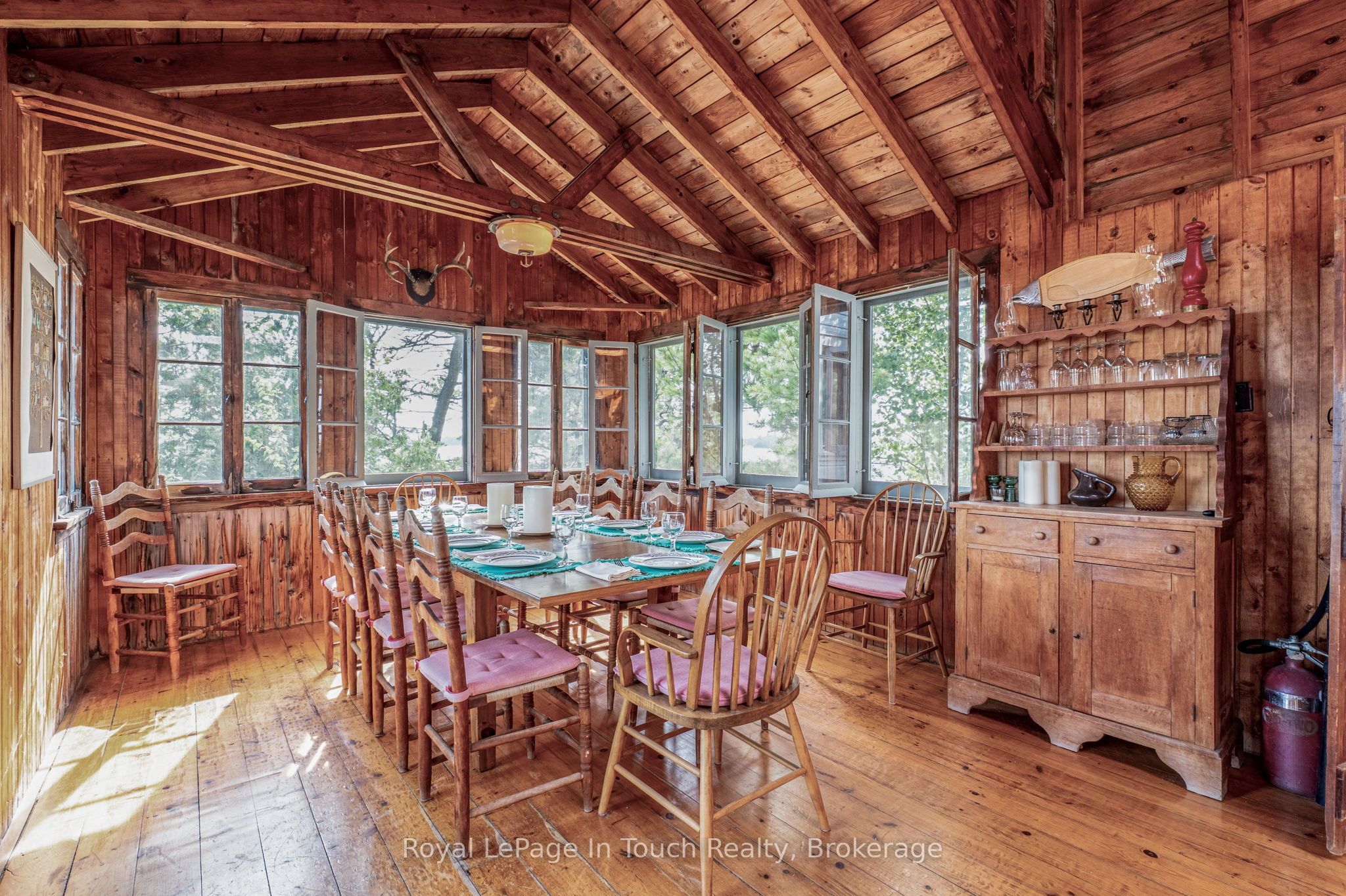 1 B427 Turning Island Property Photo 16