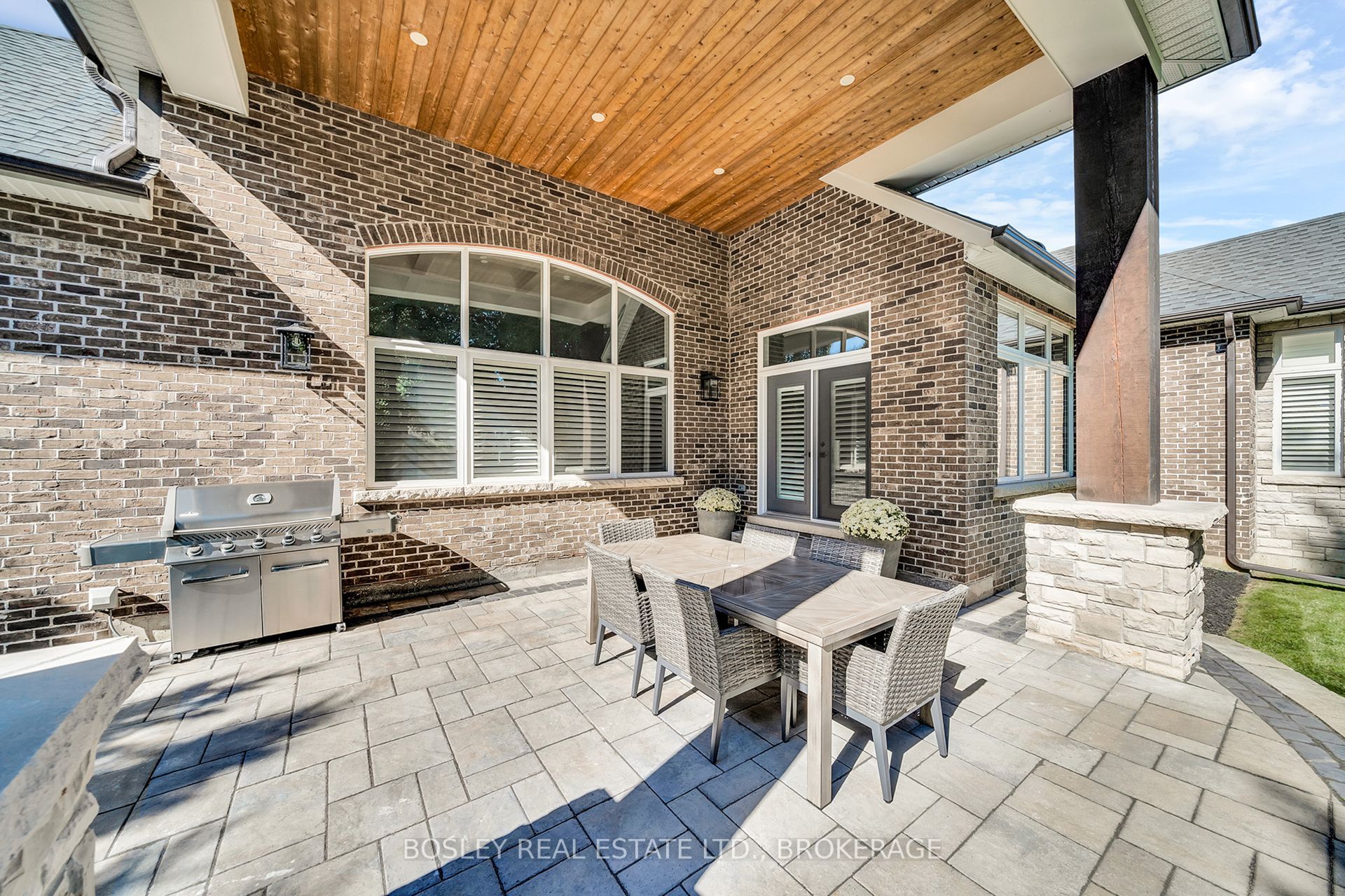 94 Terrence Park Drive Property Photo 18
