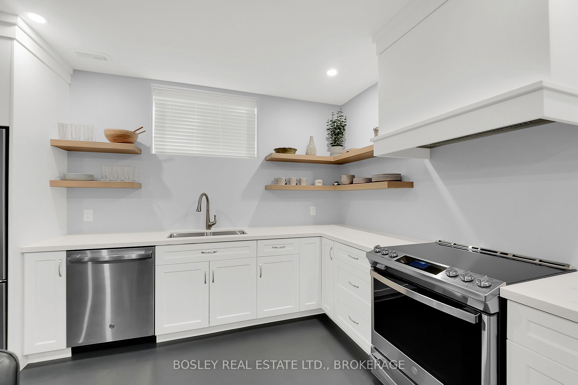 94 Terrence Park Drive Property Photo 40