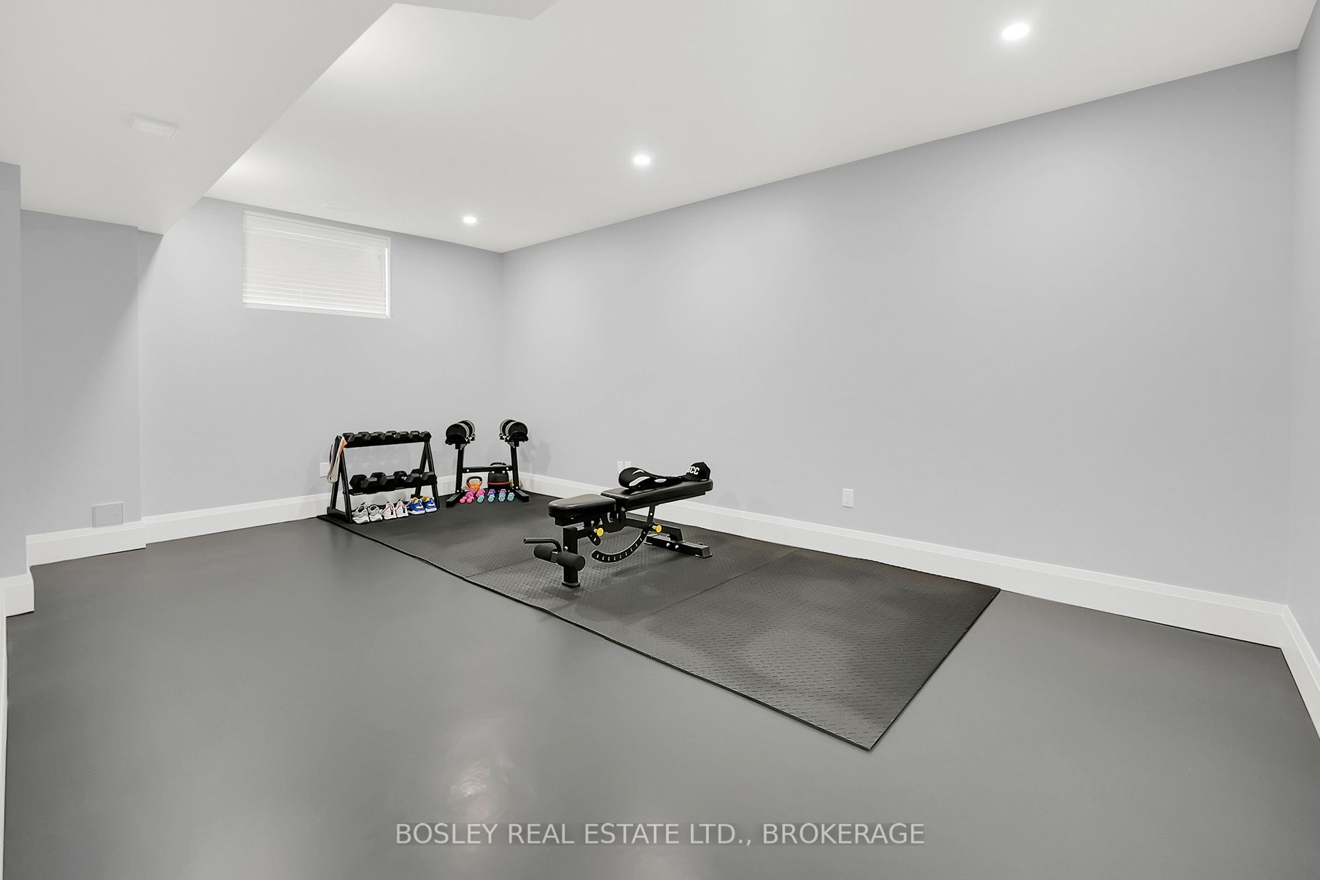 94 Terrence Park Drive Property Photo 43
