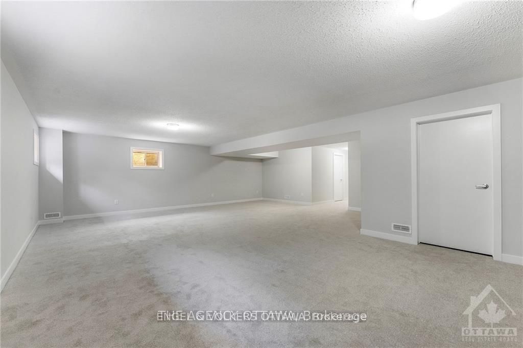 89 Hackamore Crescent Property Photo 22