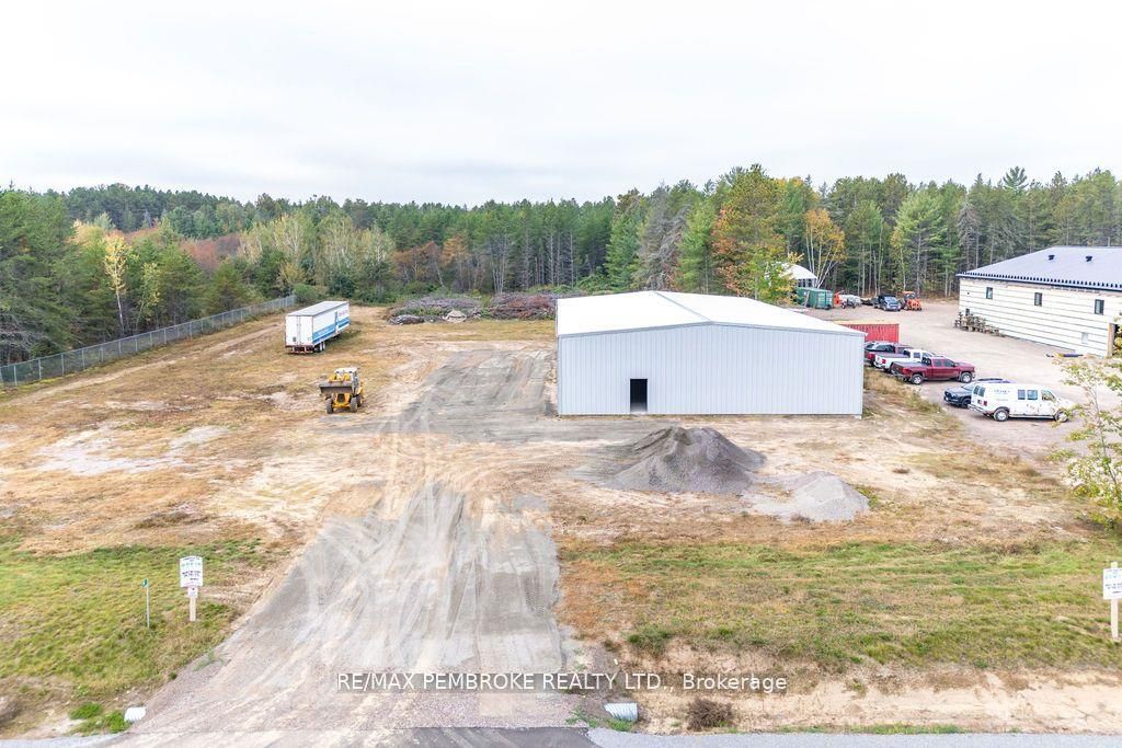 99 Industrial Avenue Property Photo 17