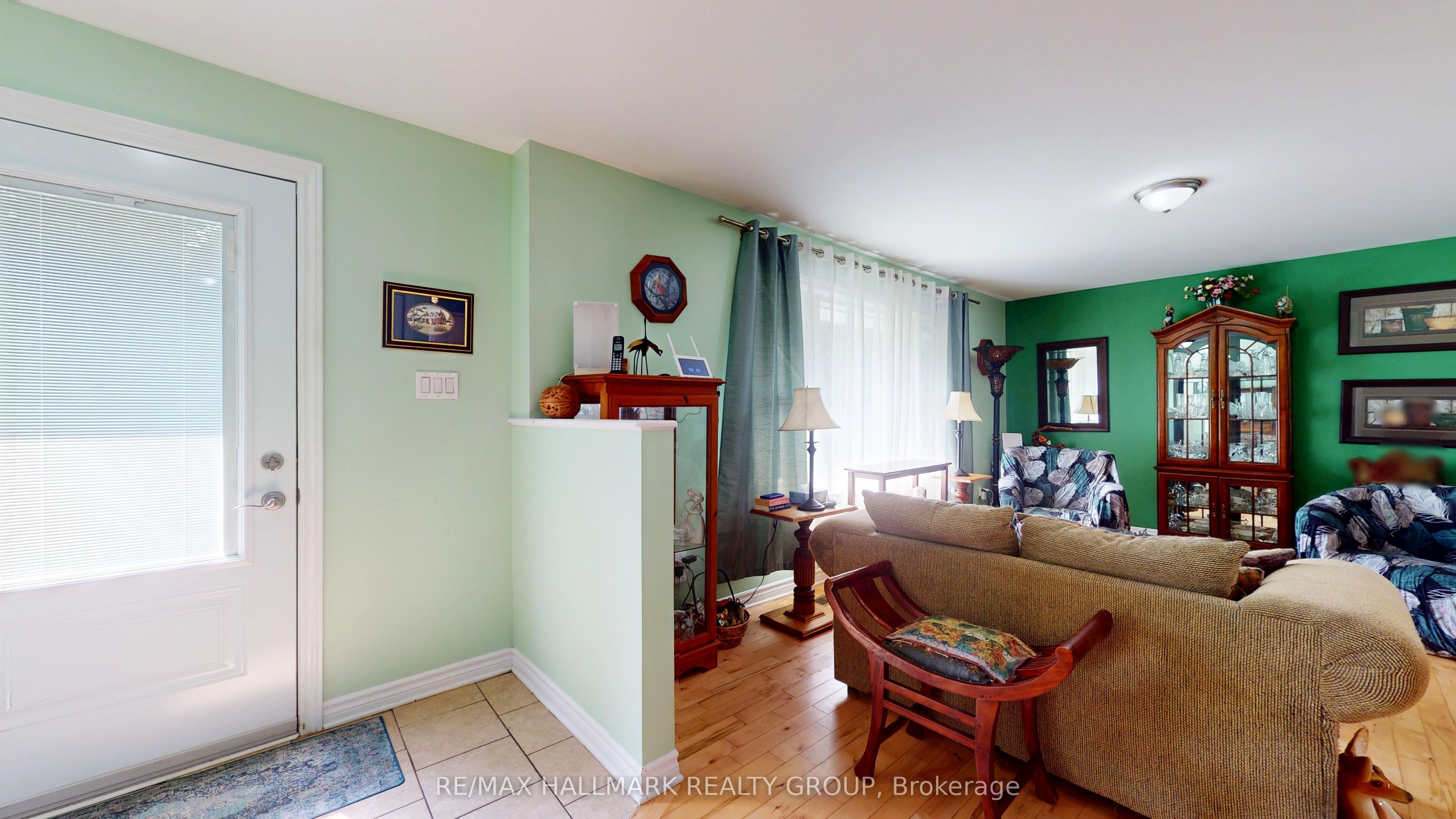 4 King Street Property Photo 6