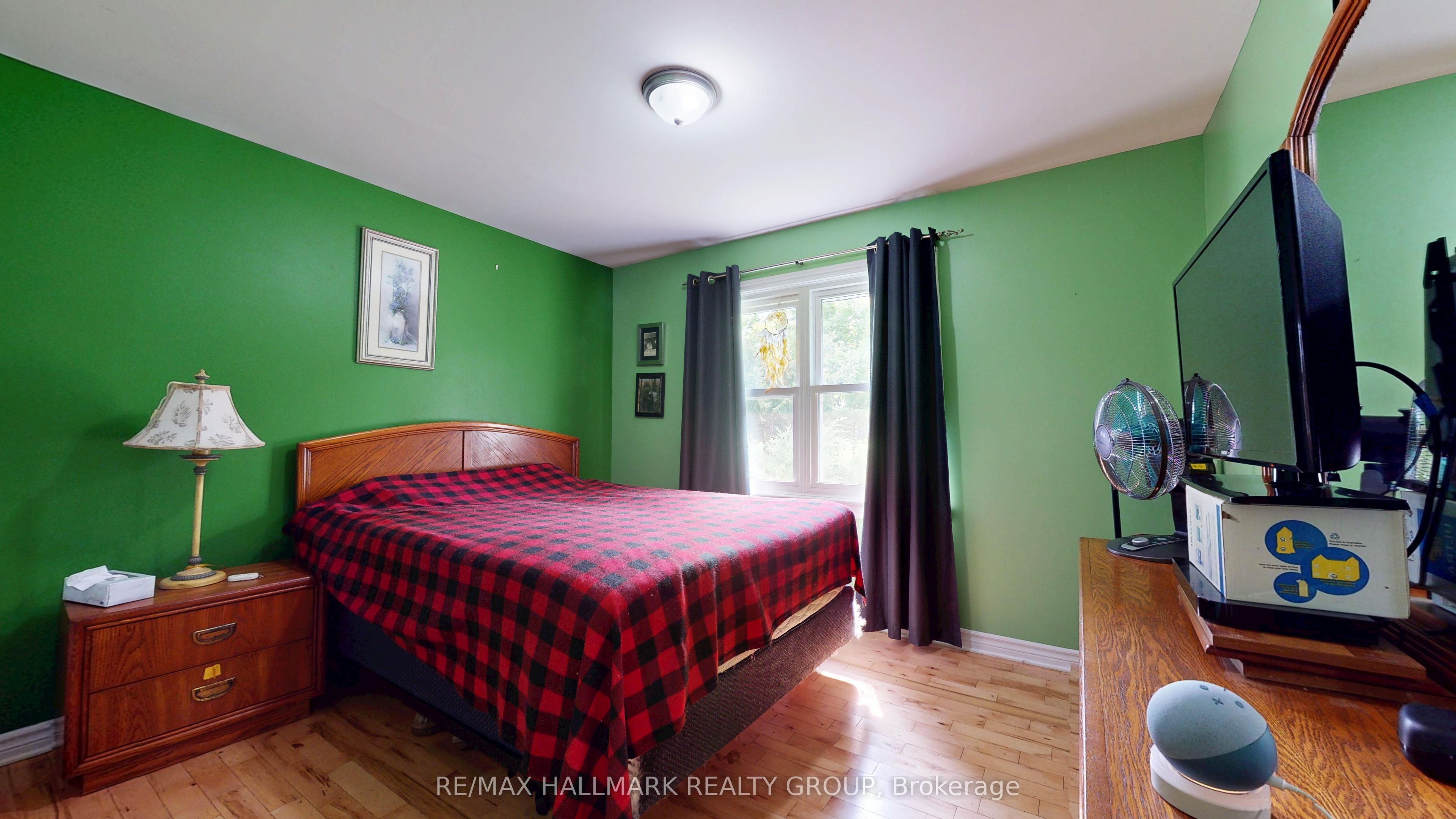4 King Street Property Photo 17