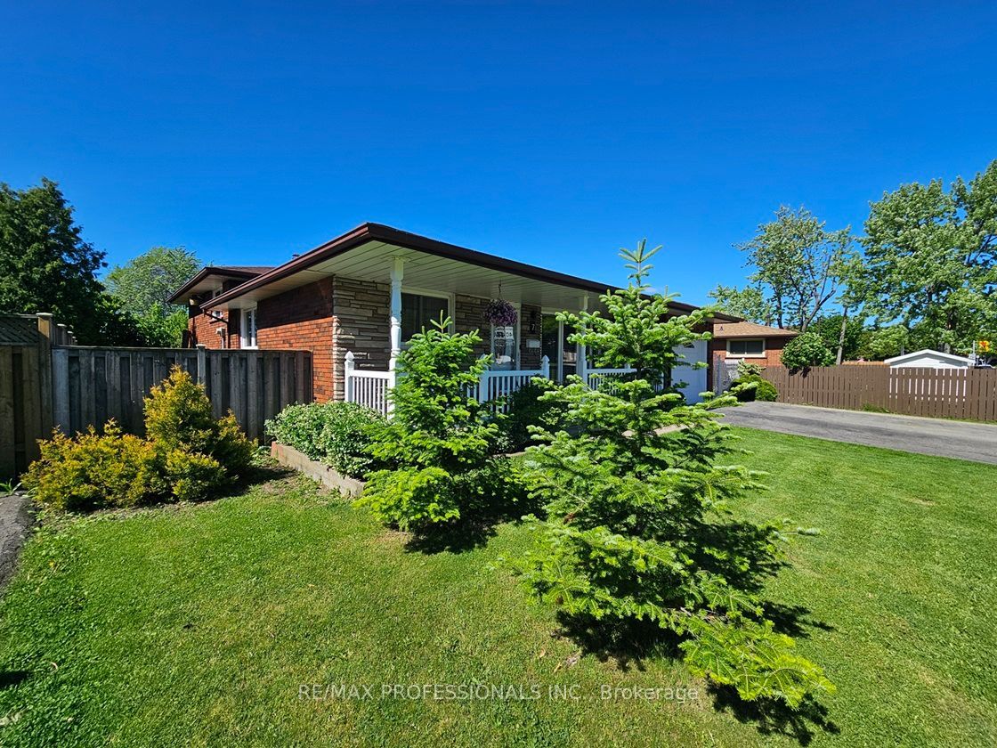 7 Berko Avenue Property Photo 1
