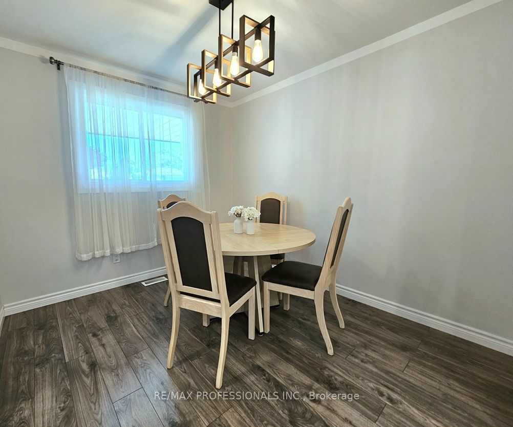 7 Berko Avenue Property Photo 14