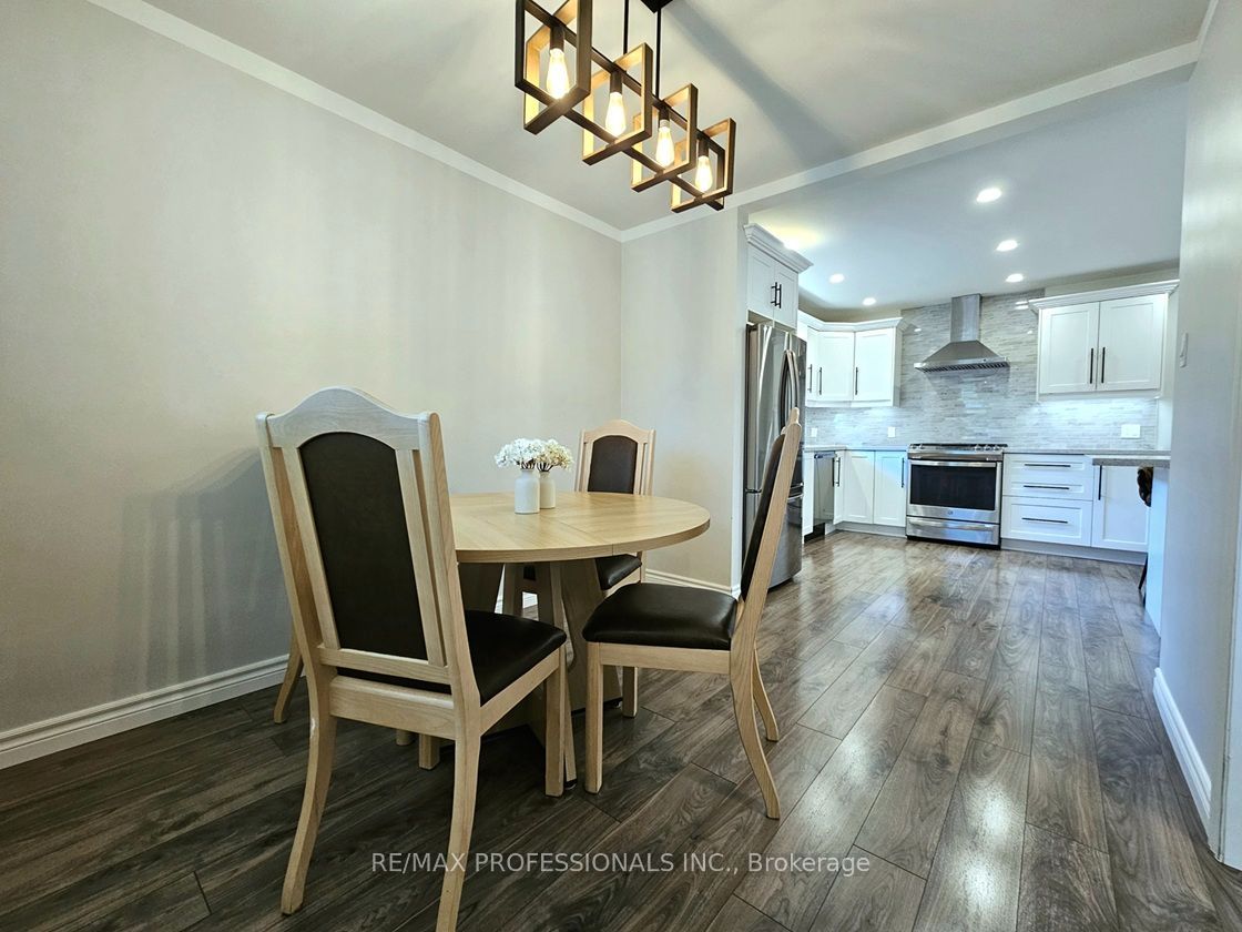 7 Berko Avenue Property Photo 16