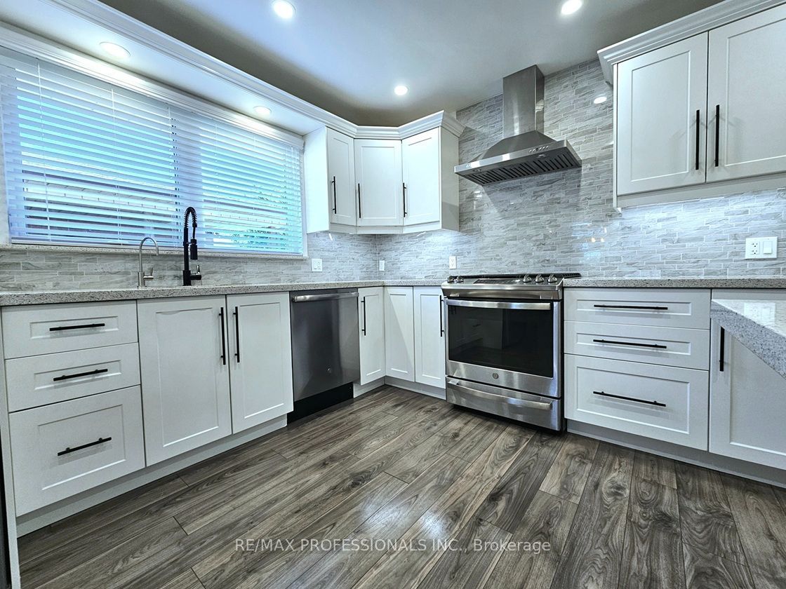 7 Berko Avenue Property Photo 19