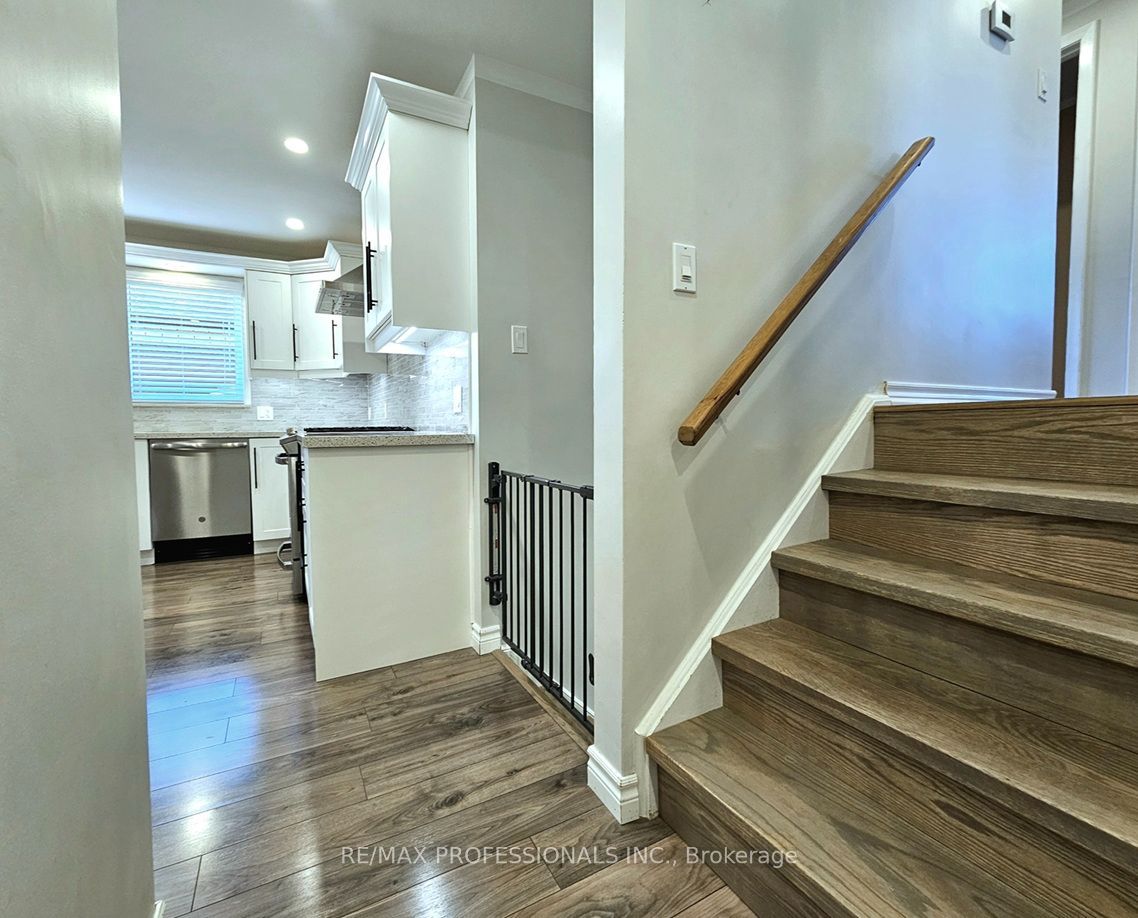7 Berko Avenue Property Photo 21