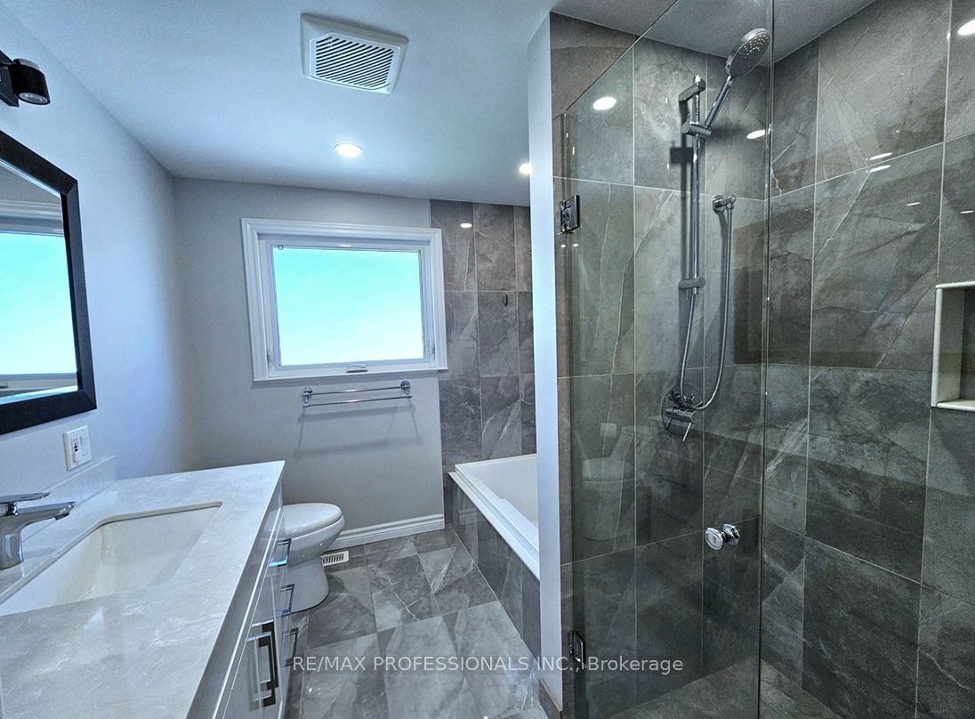 7 Berko Avenue Property Photo 30
