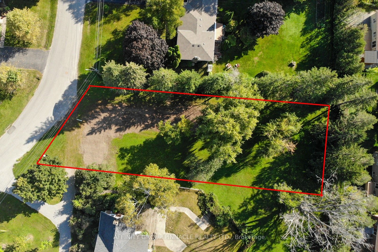 21 David Drive Property Photo 4