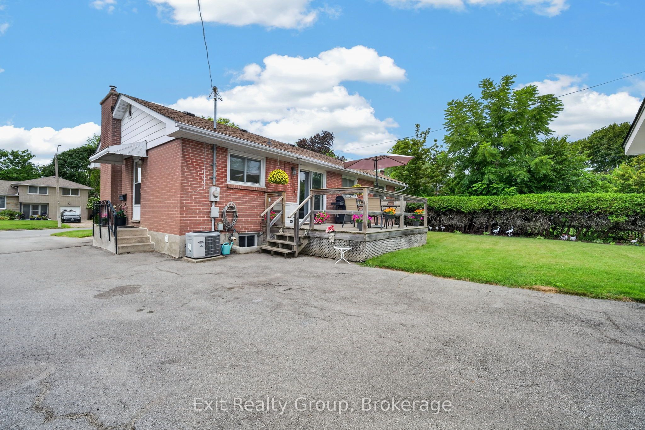41 Second Avenue Property Photo 37