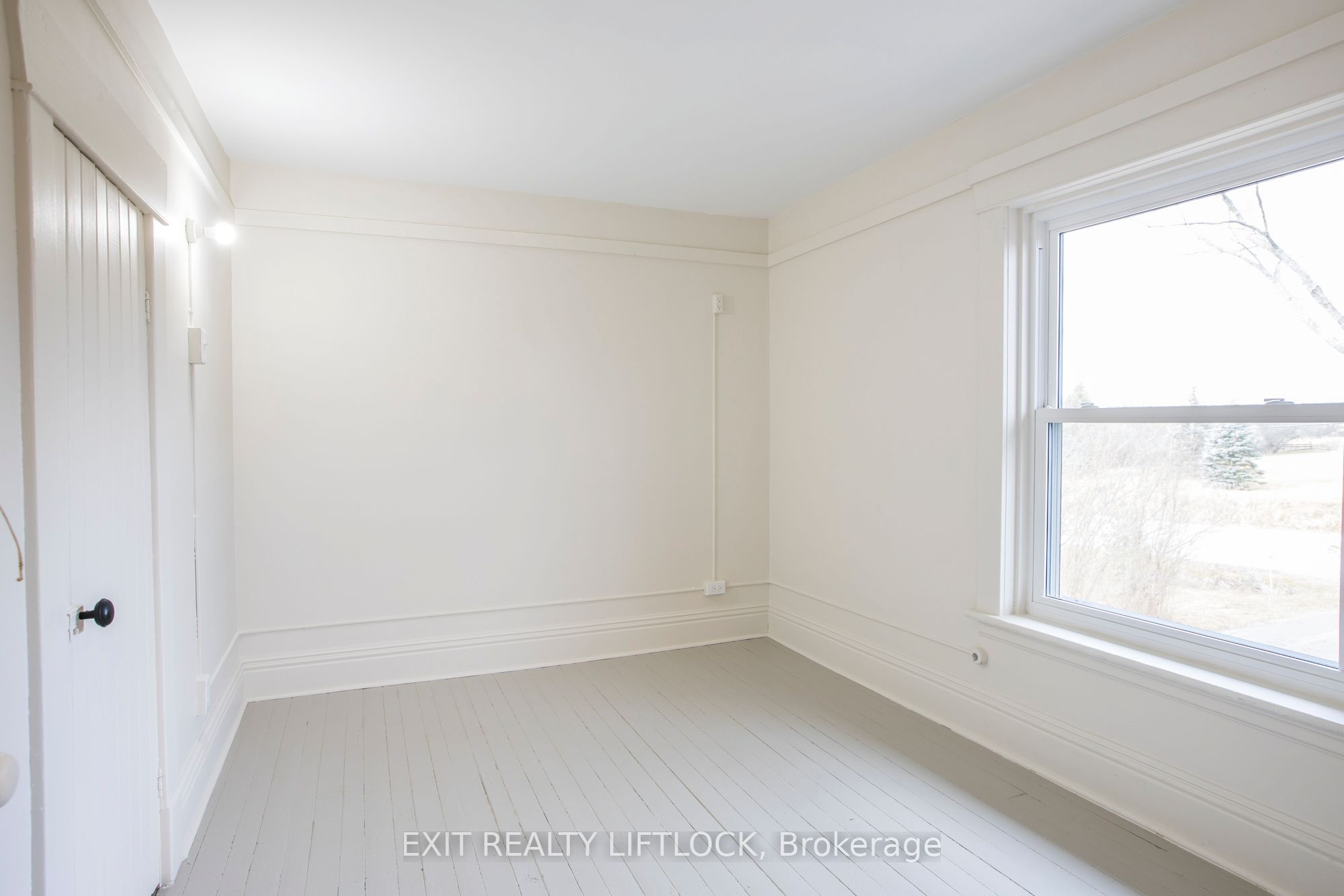 4922 Highway 7 Property Photo 20