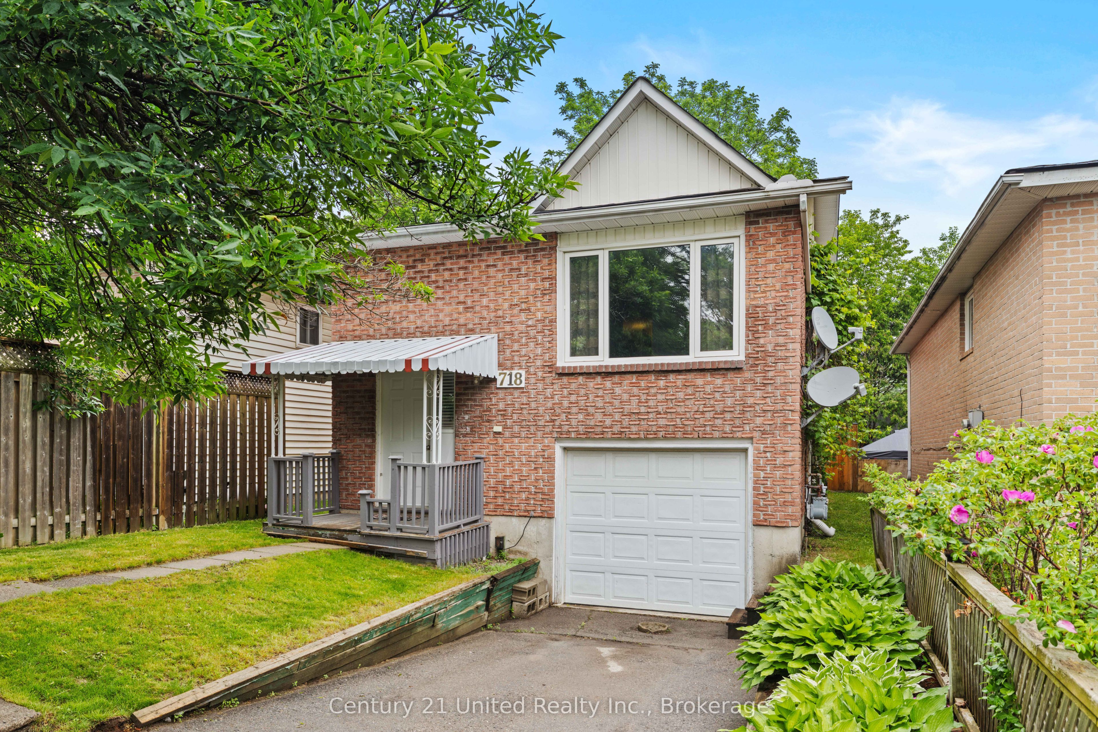 718 Mountain Ash Road Property Photo 1