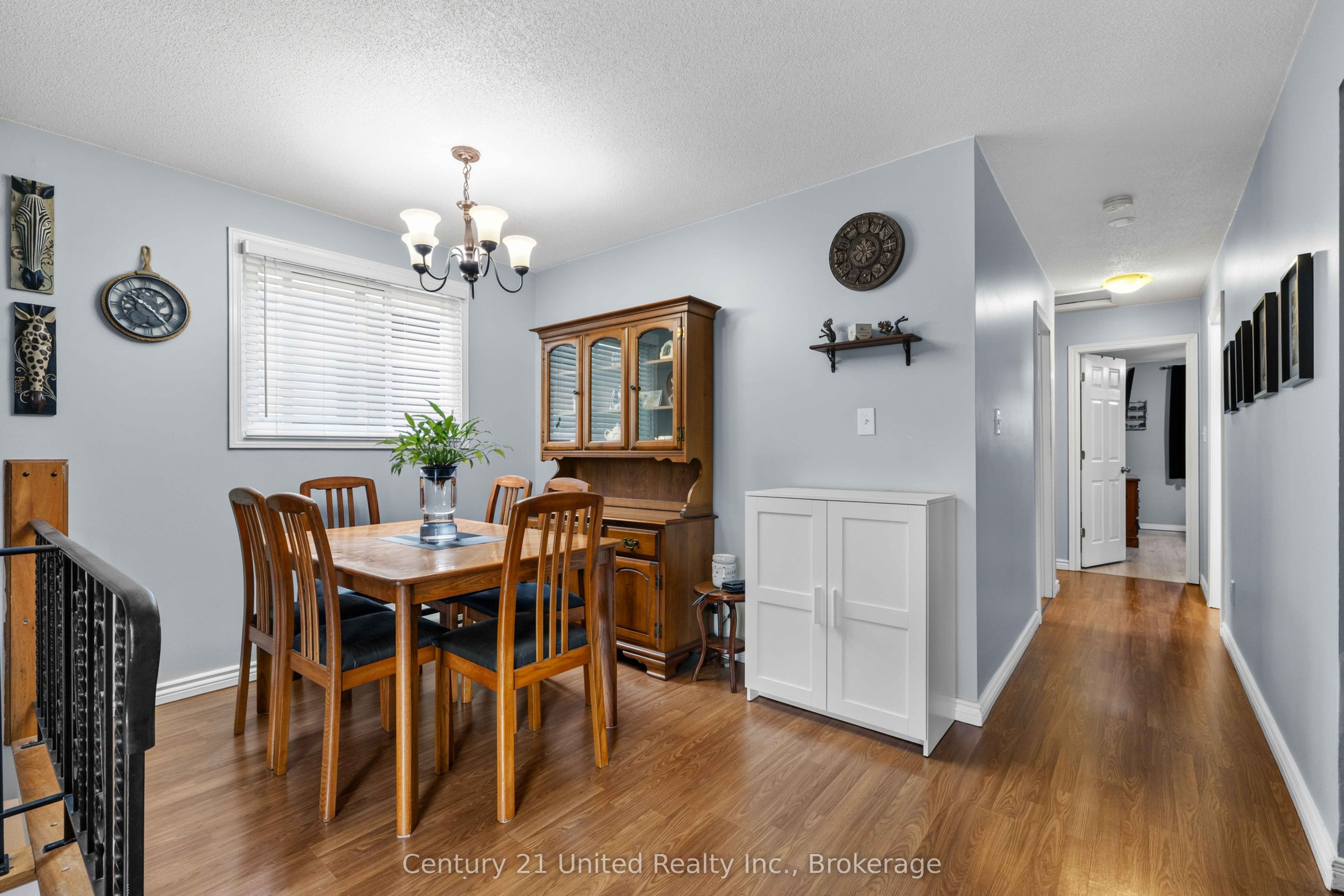 718 Mountain Ash Road Property Photo 6