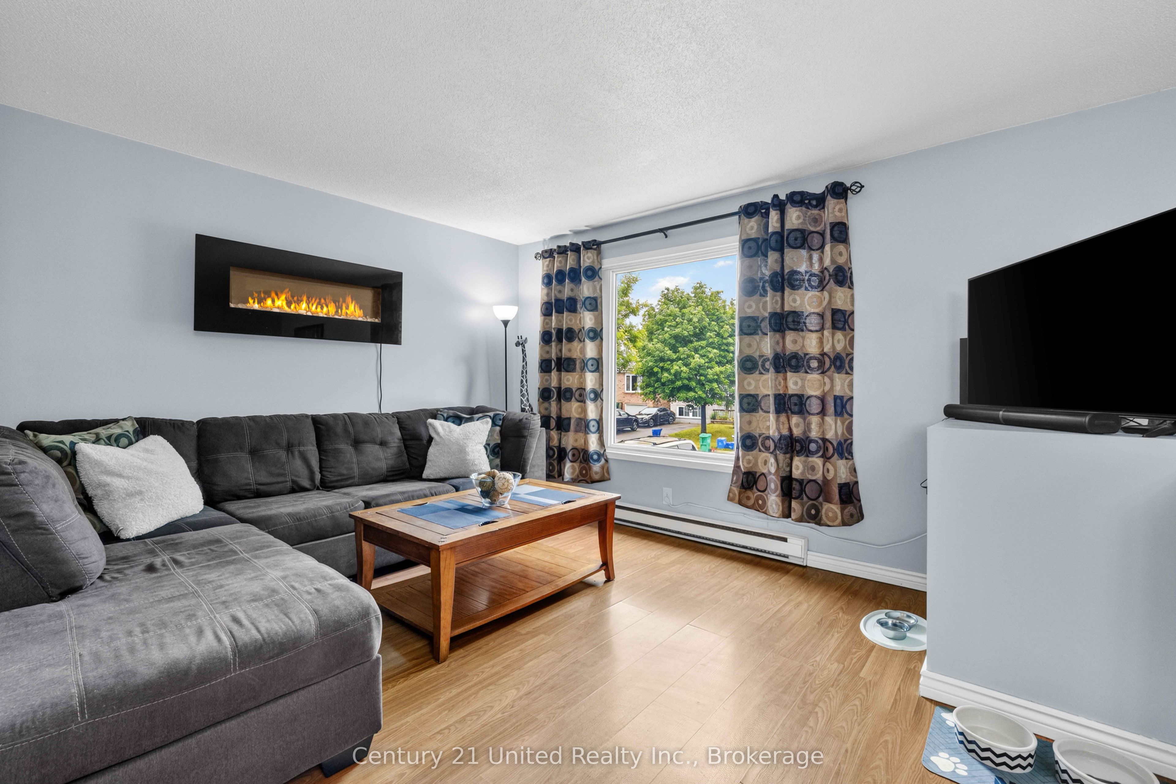 718 Mountain Ash Road Property Photo 11