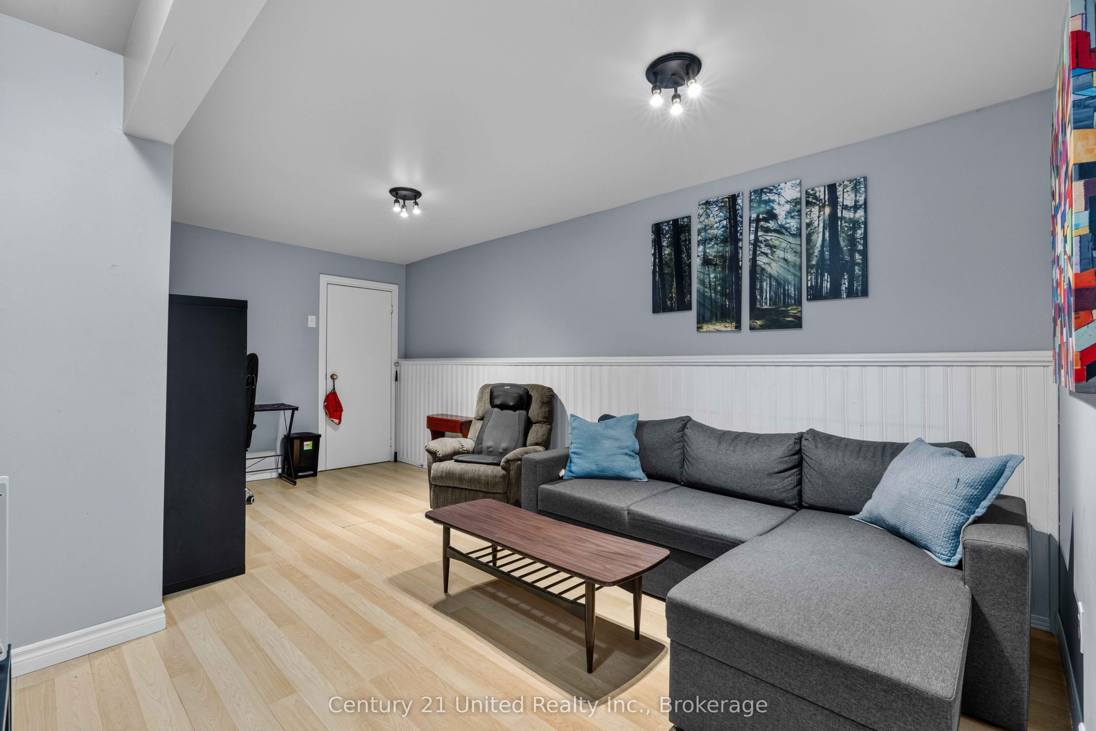 718 Mountain Ash Road Property Photo 25
