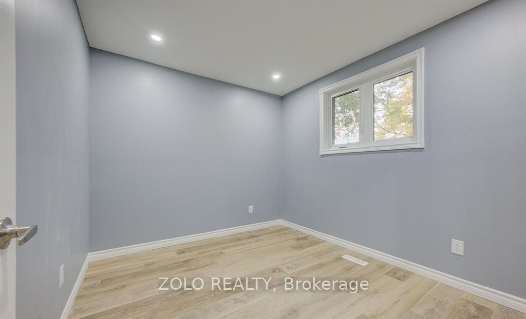15 Nathaniel Crescent Upper Property Photo 6