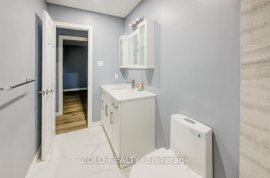 15 Nathaniel Crescent Upper Property Photo 9
