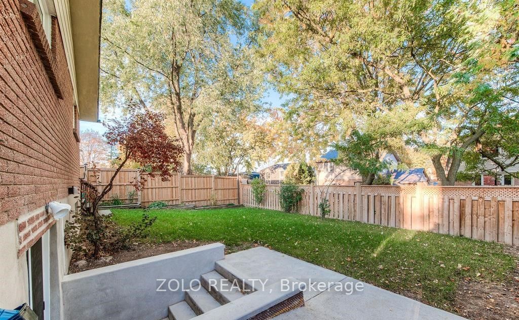 15 Nathaniel Crescent Upper Property Photo 16