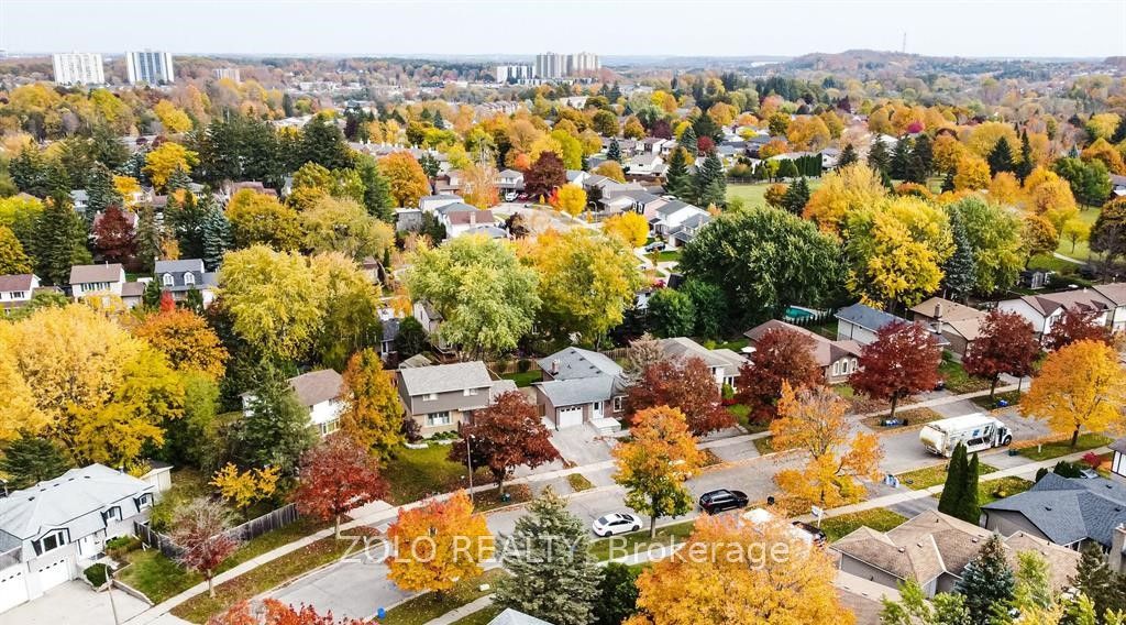 15 Nathaniel Crescent Upper Property Photo 18