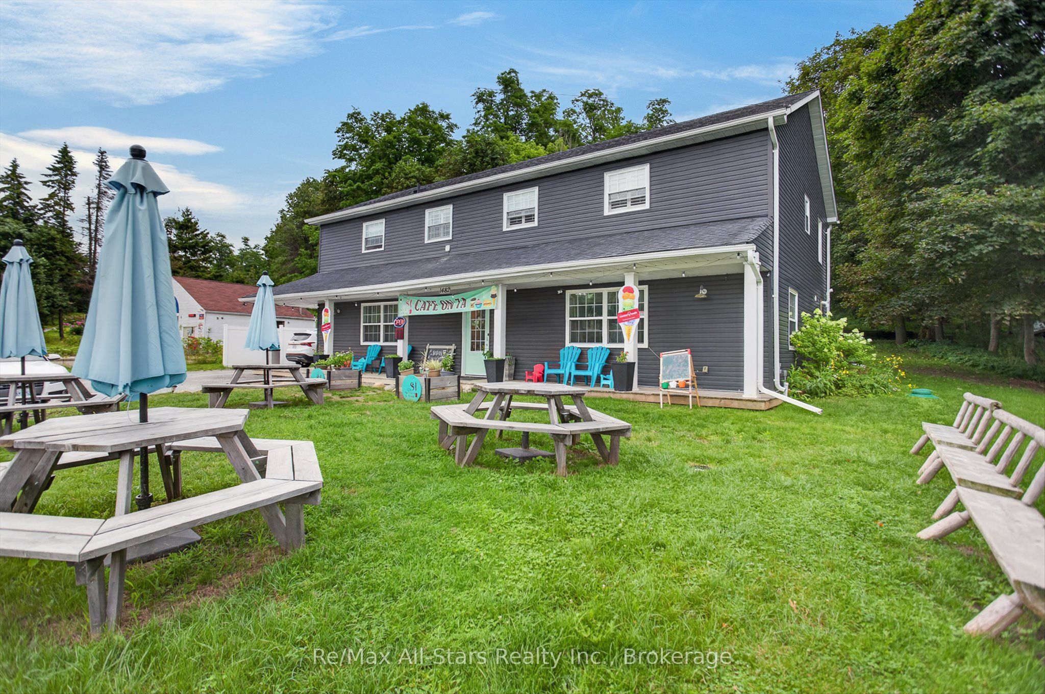 1482 Highway 7 A Property Photo 3