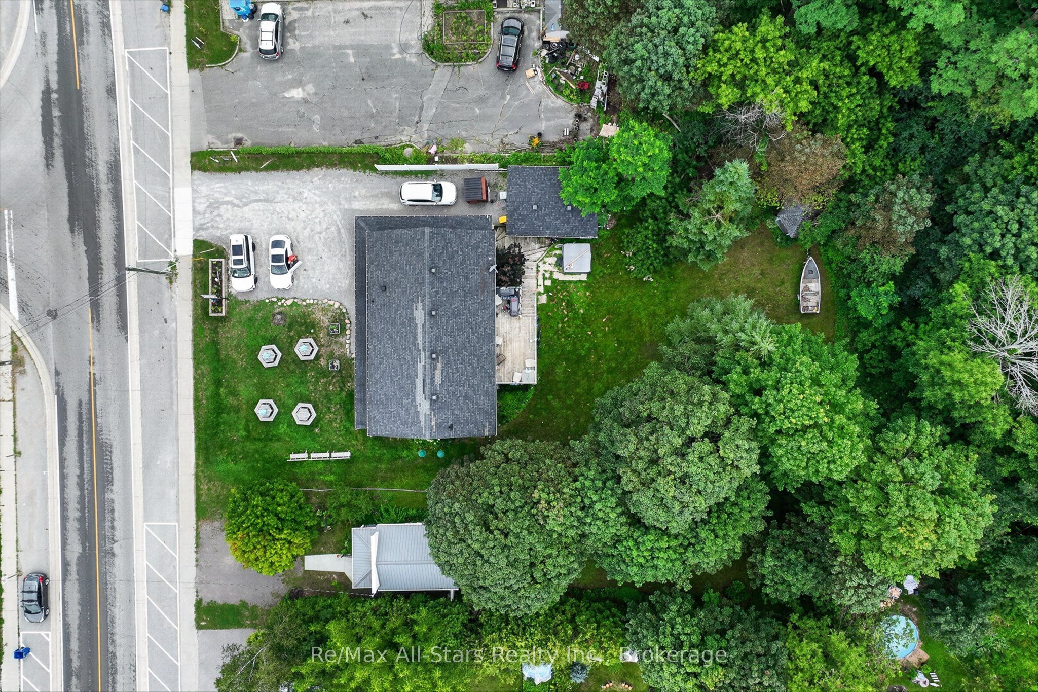 1482 Highway 7 A Property Photo 45