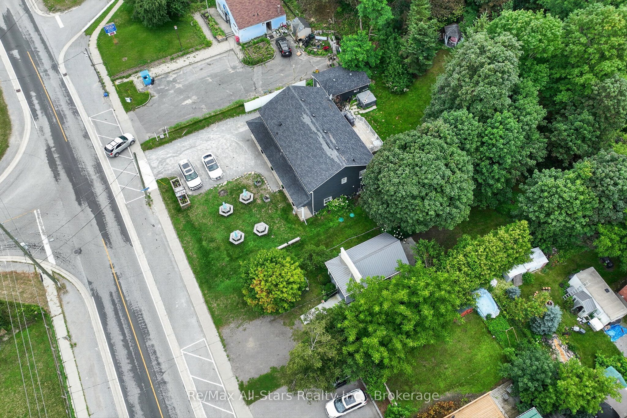 1482 Highway 7 A Property Photo 49