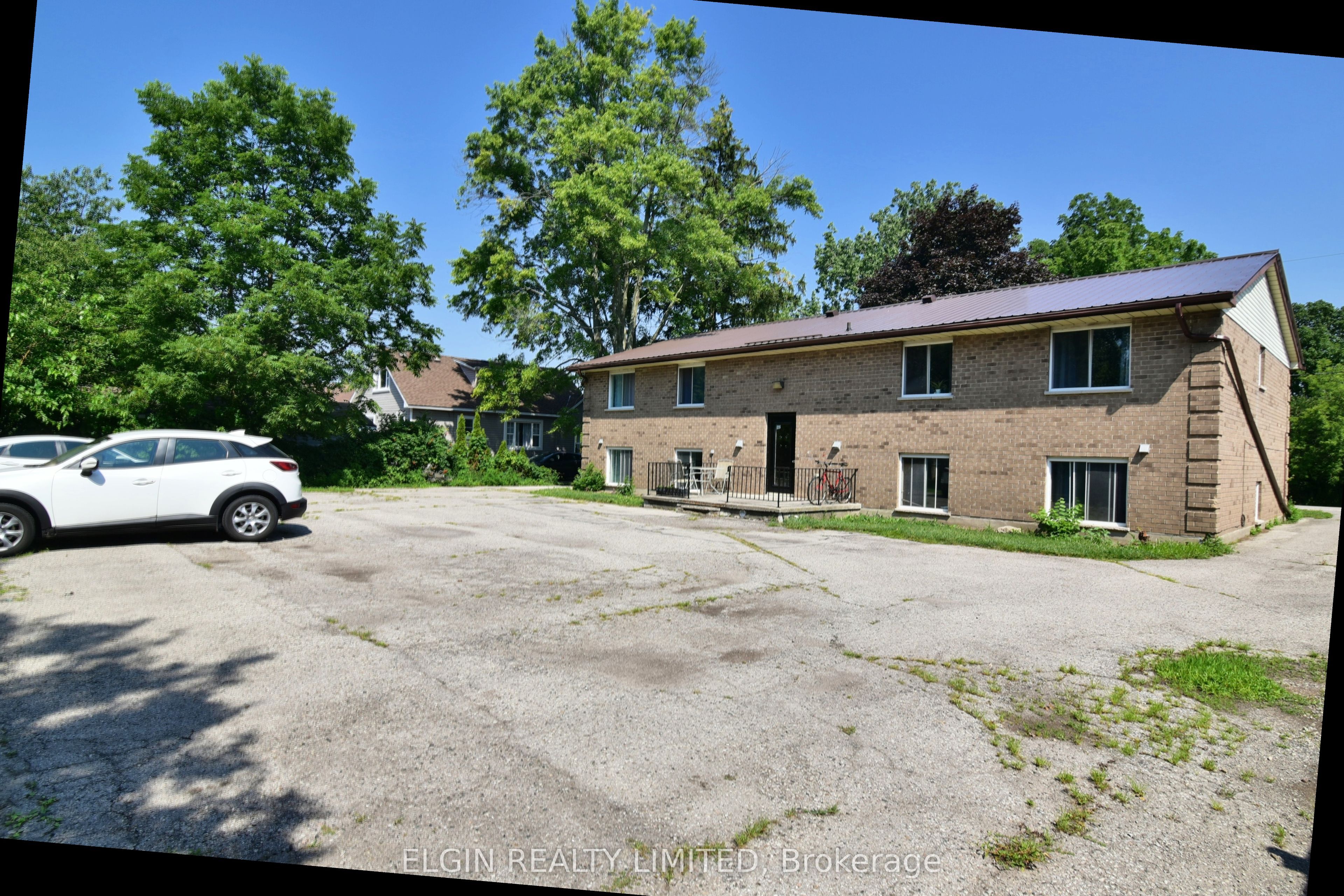 20 Tecumseh Street Property Photo 5