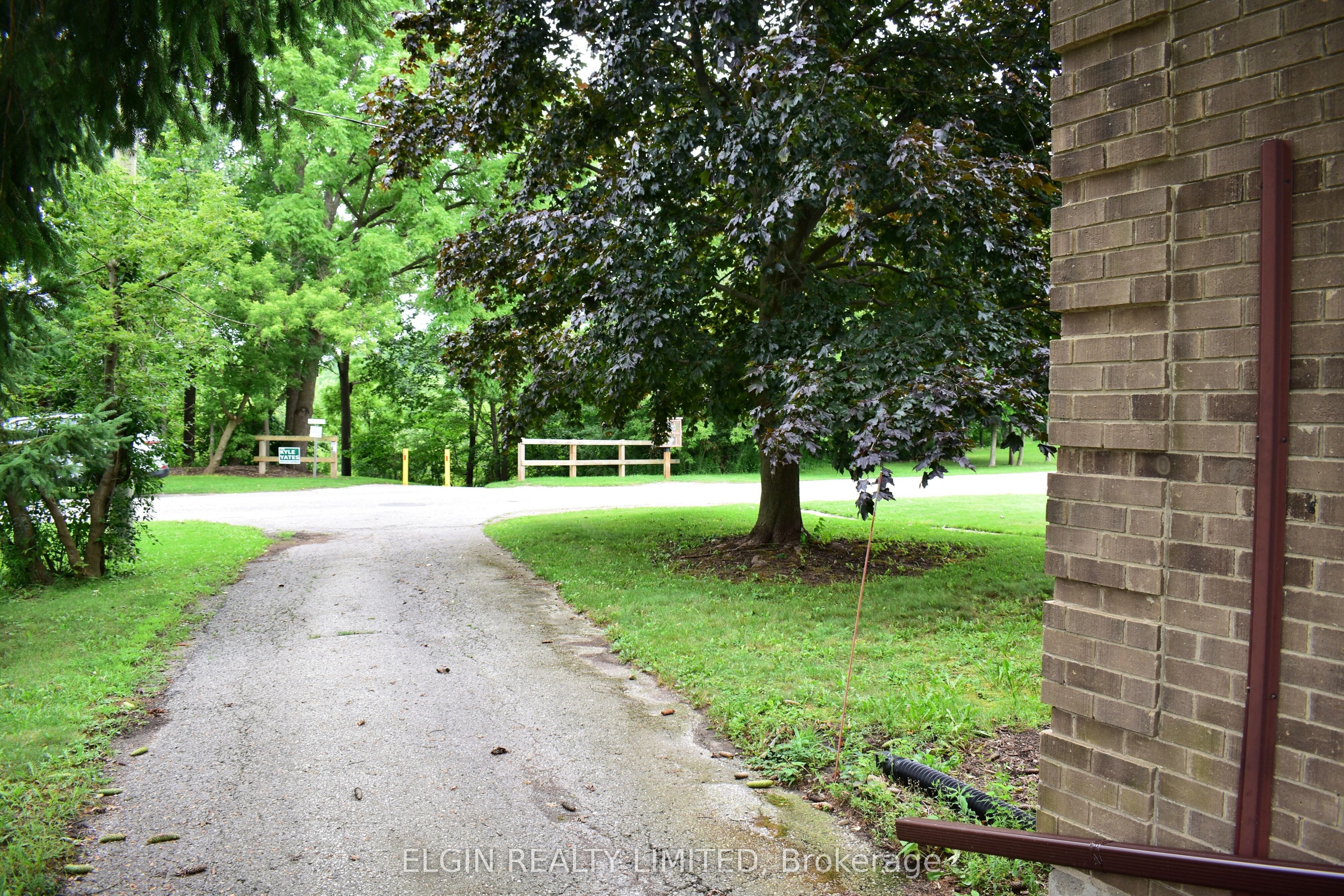 20 Tecumseh Street Property Photo 18