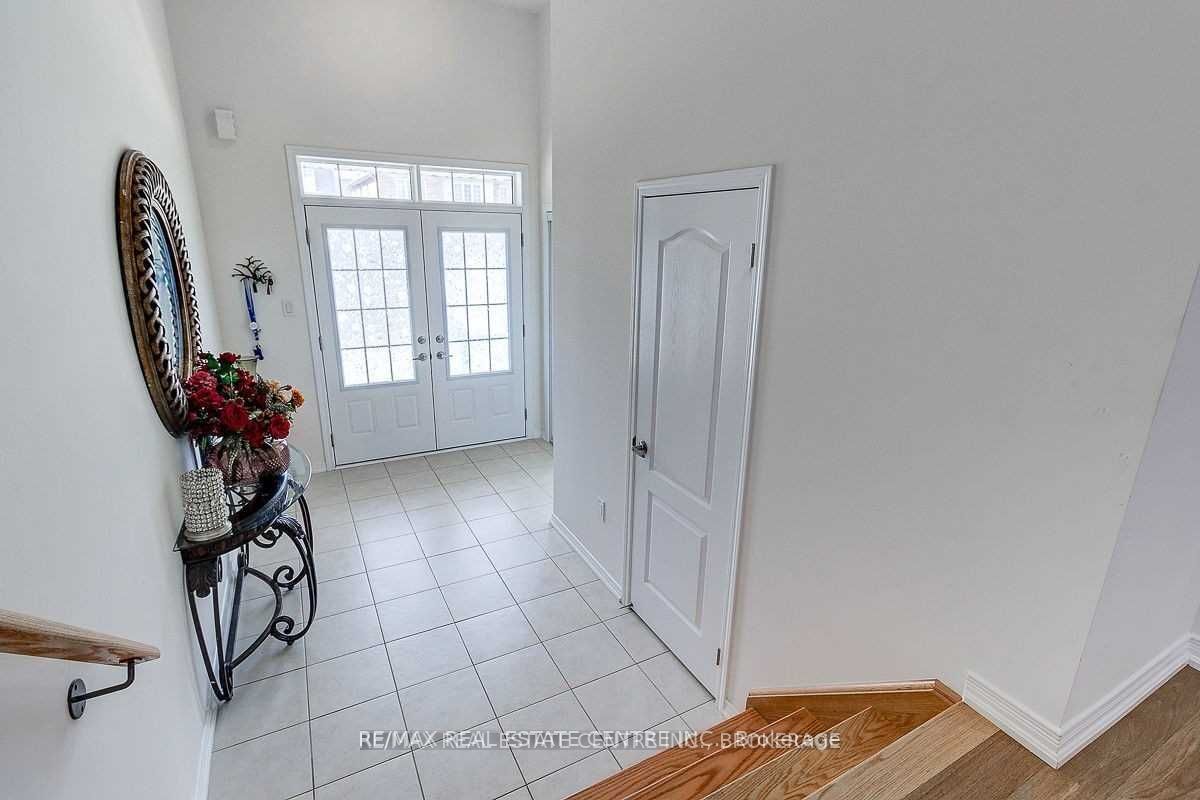 167 Longboat Run Way W Property Photo 6
