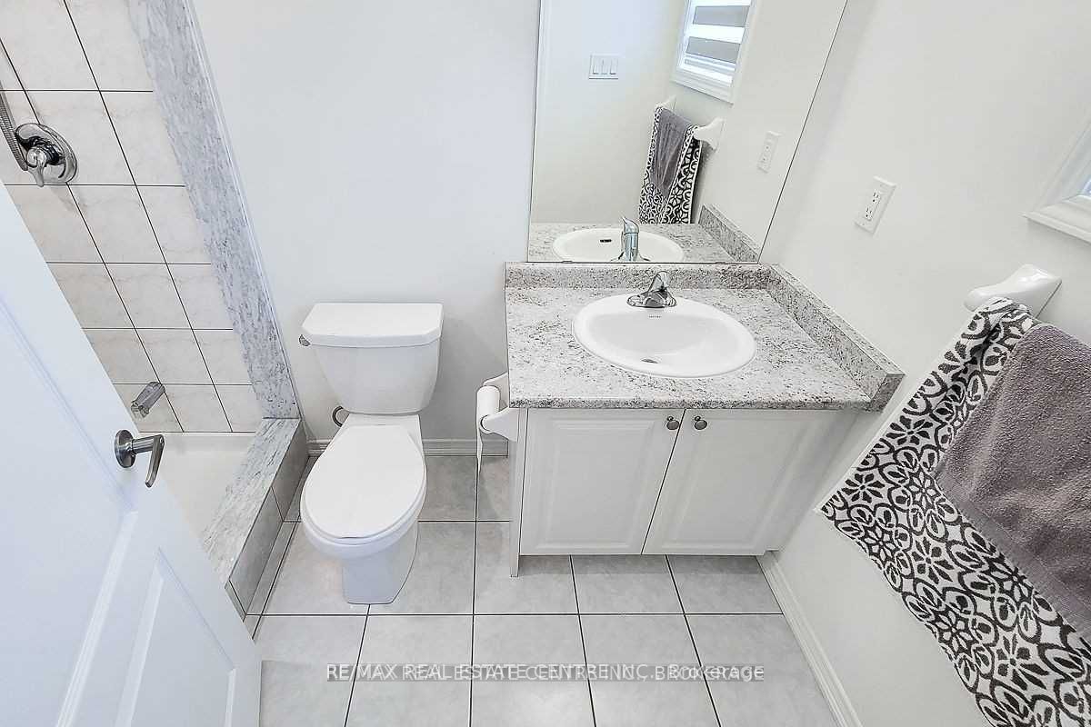 167 Longboat Run Way W Property Photo 23