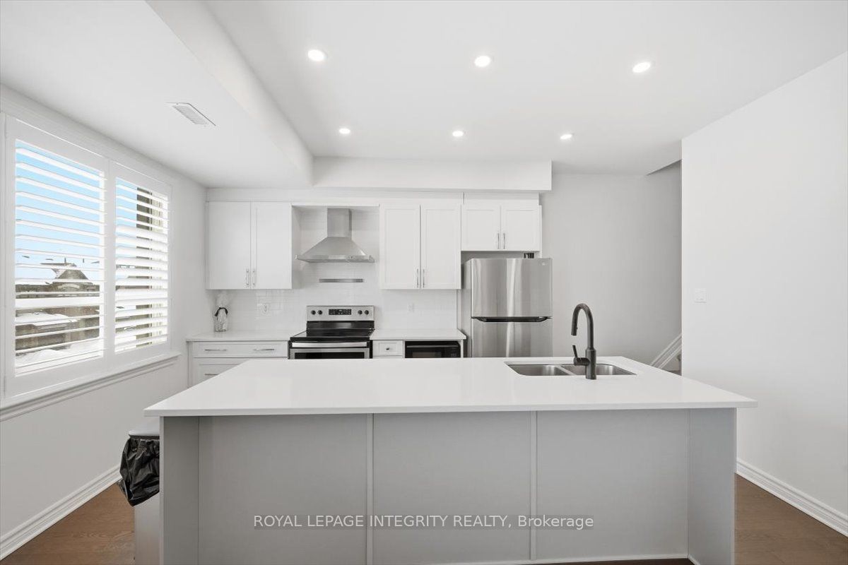 359 Axis Way Property Photo 4