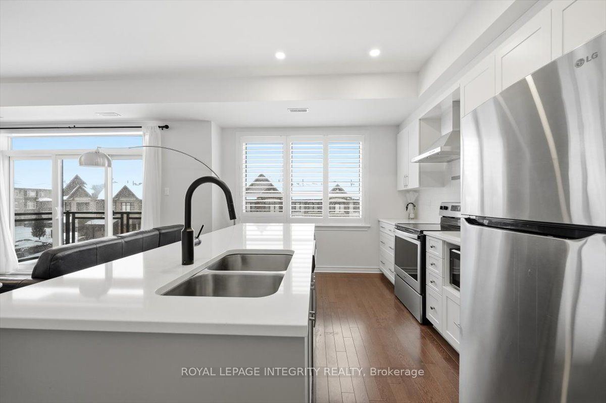 359 Axis Way Property Photo 5